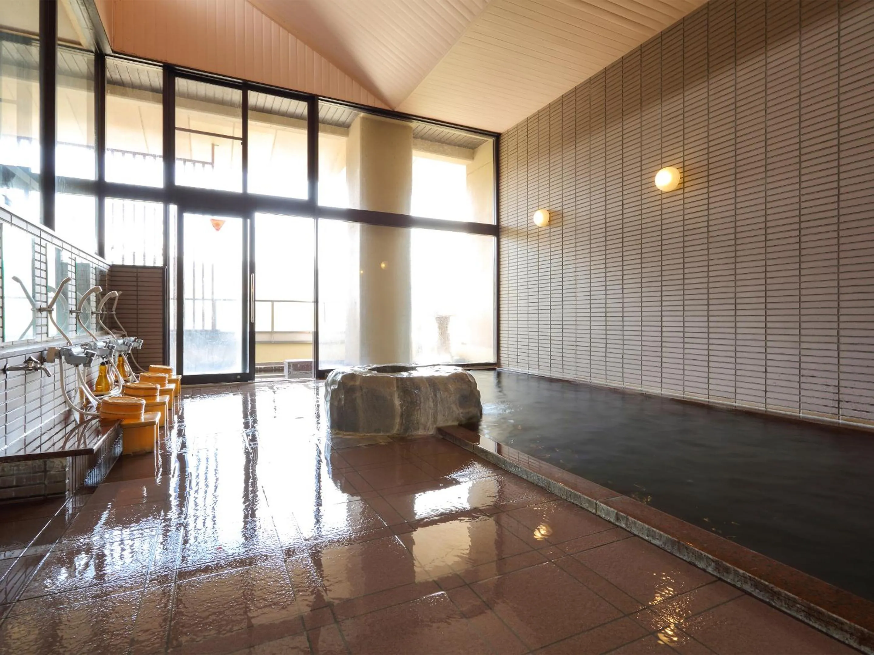 Public Bath in Kurobe Sunvalley Hotel