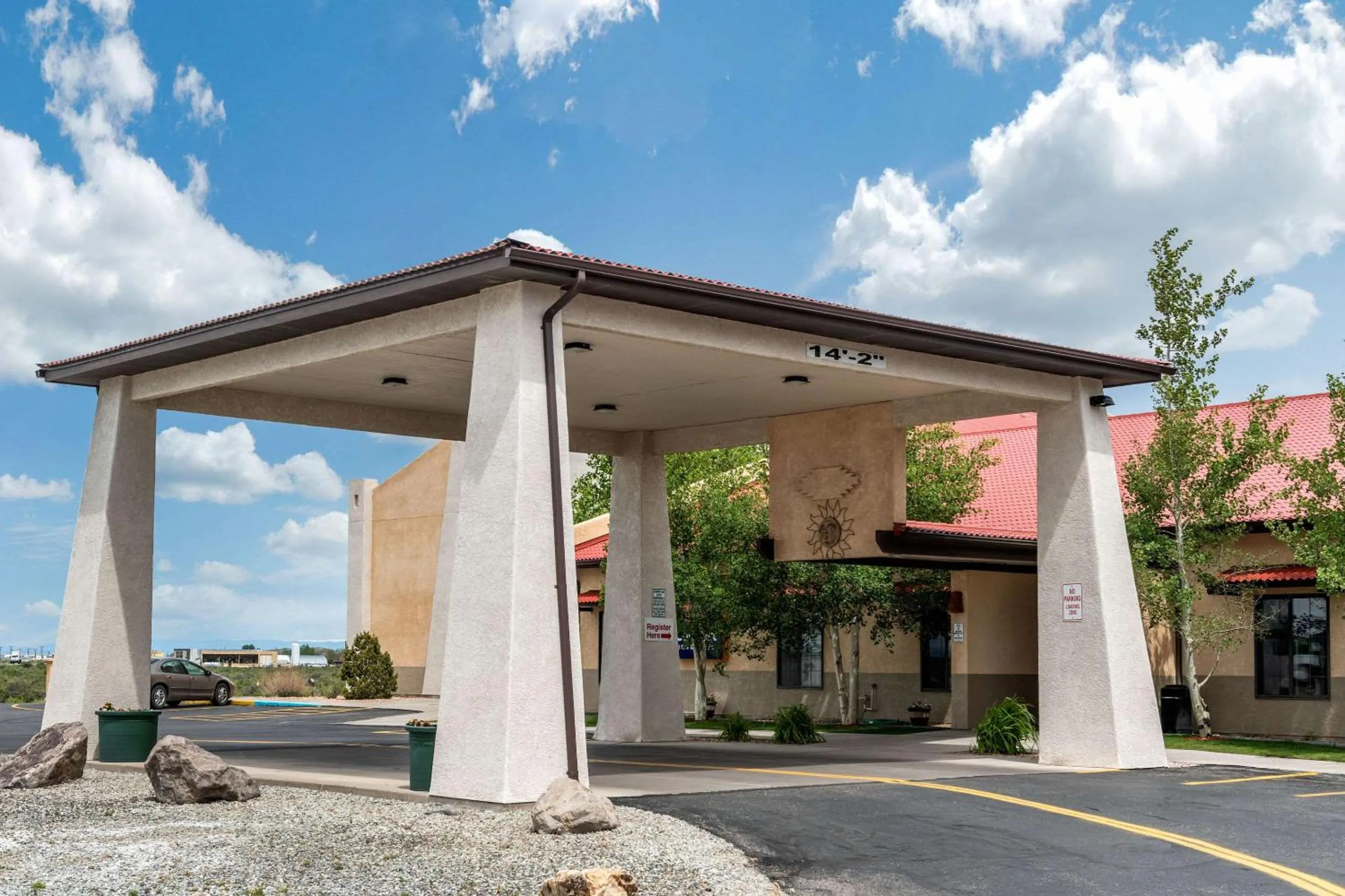 Property building in Comfort Inn & Suites Alamosa