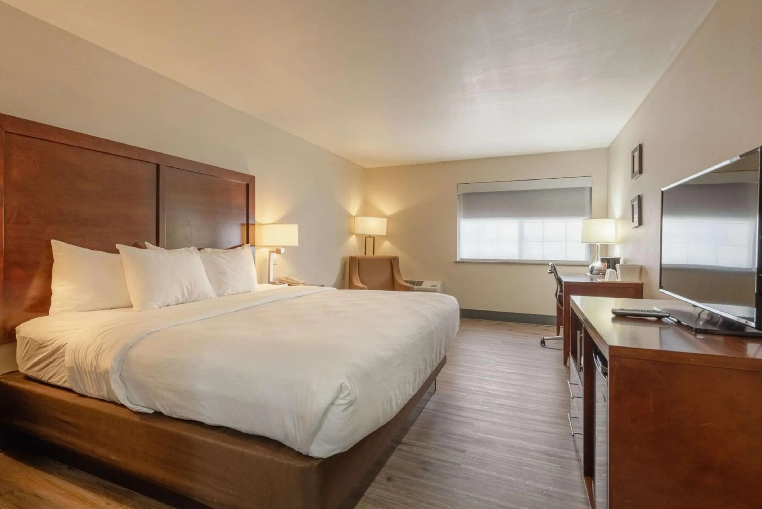 Bedroom, Bed in Comfort Inn & Suites Alamosa