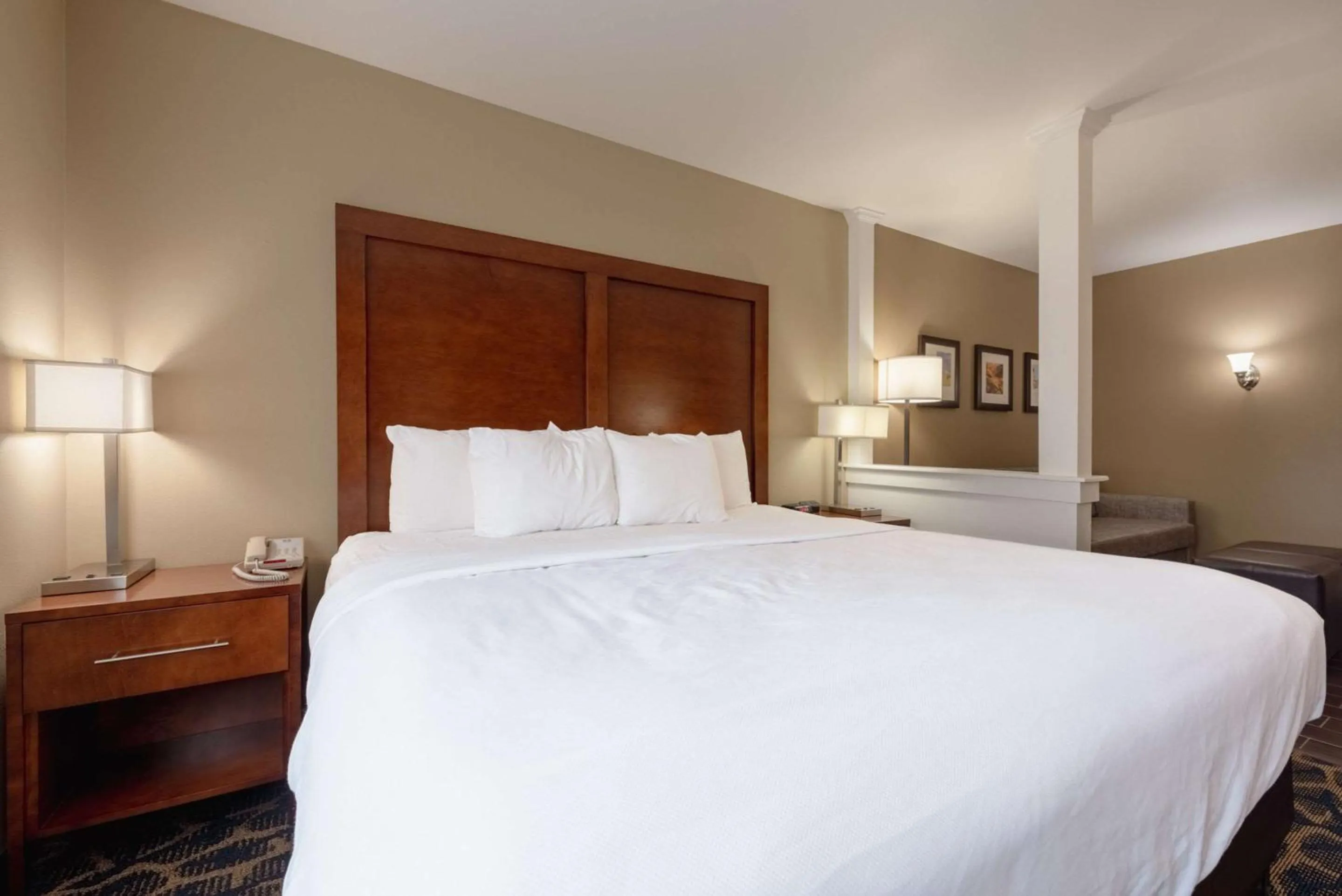 Bedroom, Bed in Comfort Inn & Suites Alamosa