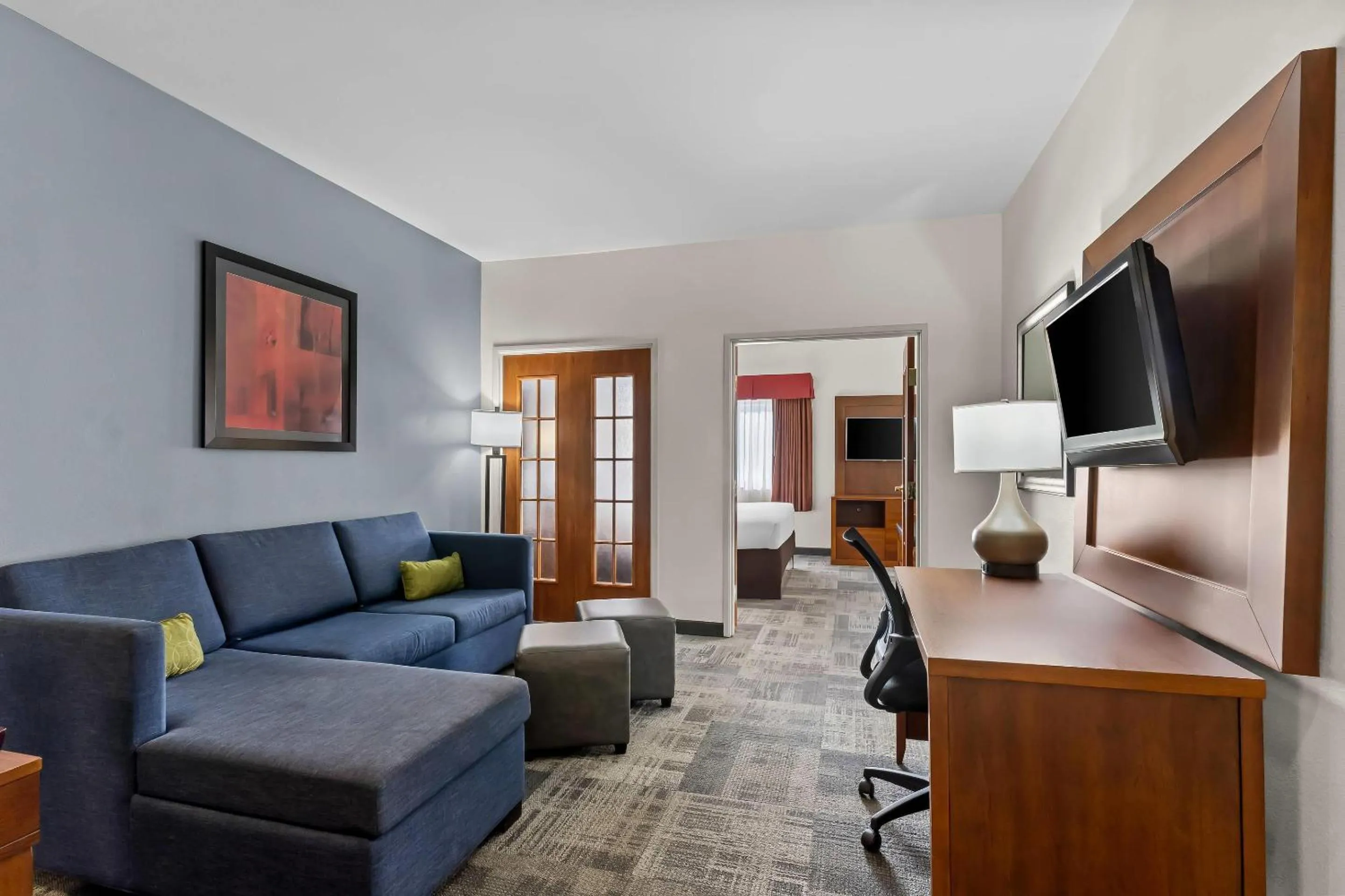 Bedroom in Comfort Suites Denver Tech Center