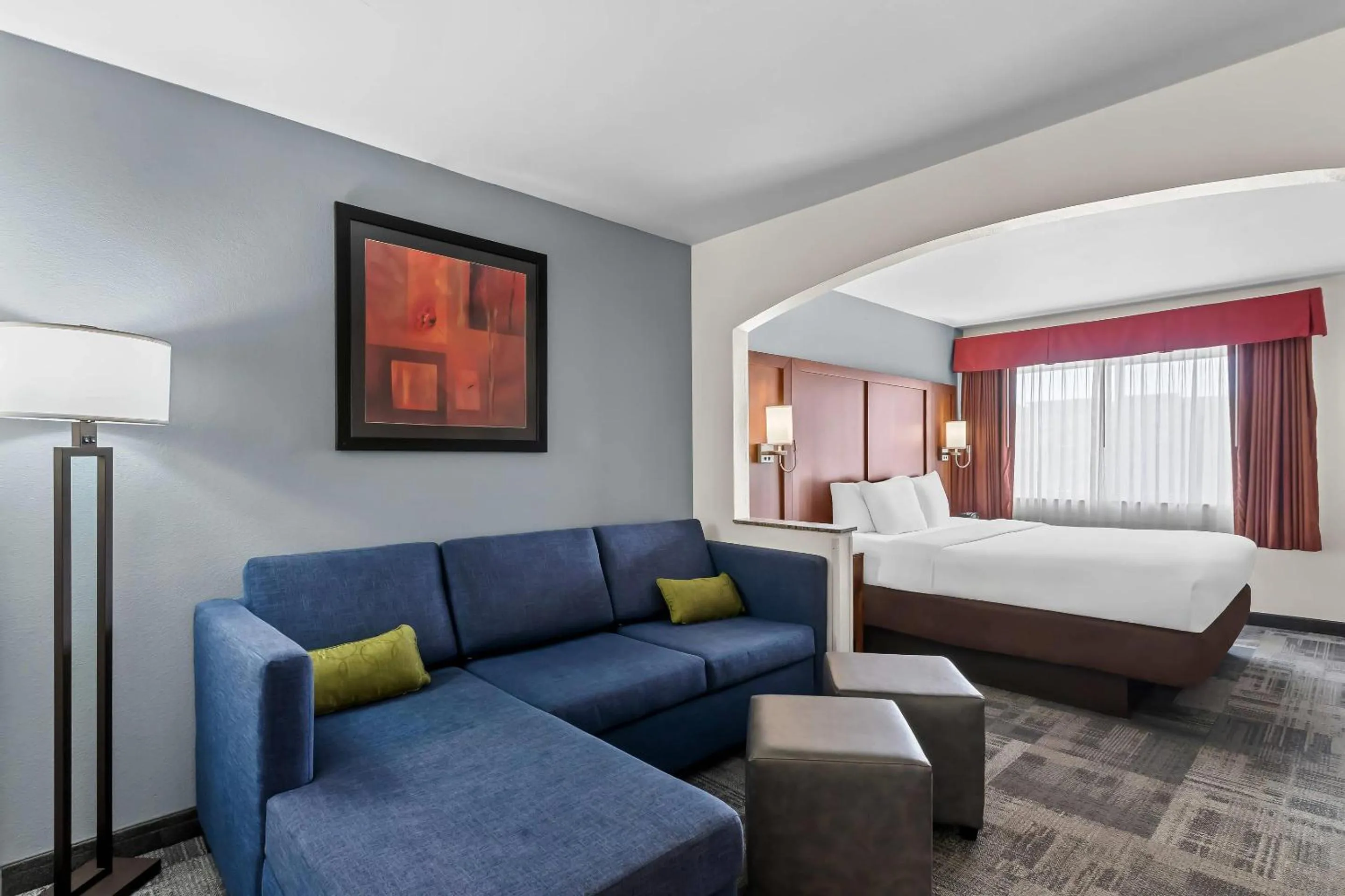 Bedroom, Bed in Comfort Suites Denver Tech Center