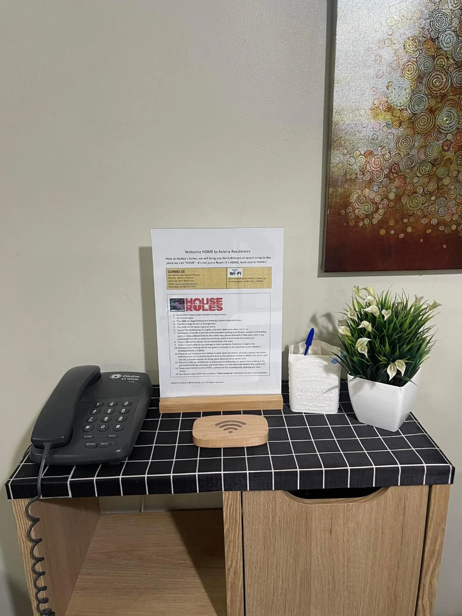 Living room in MaRoy Suites at Asteria Residences (Near NAIA with free Parking+Fiber Internet)