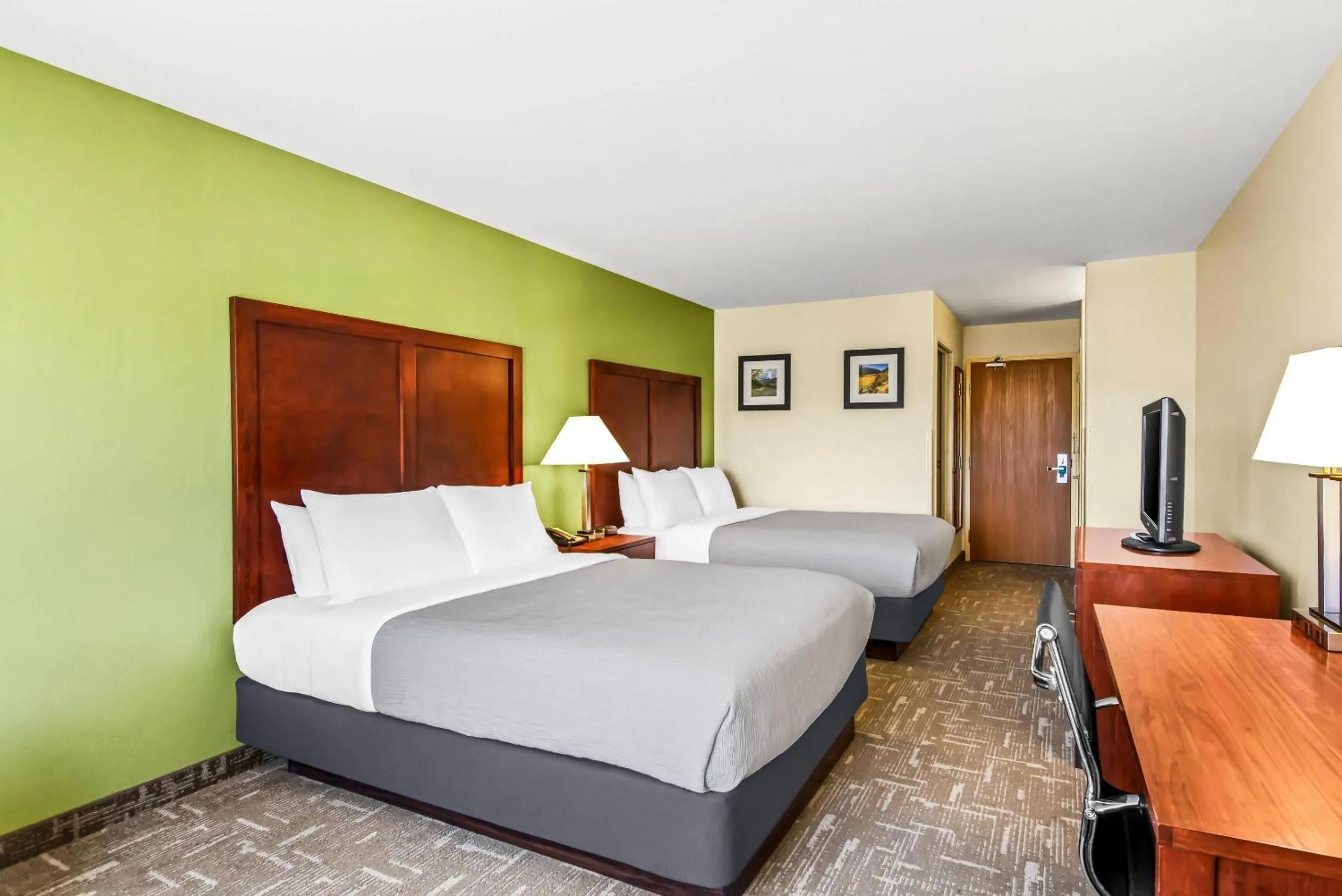 Bedroom, Bed in Quality Inn & Suites Vail Valley