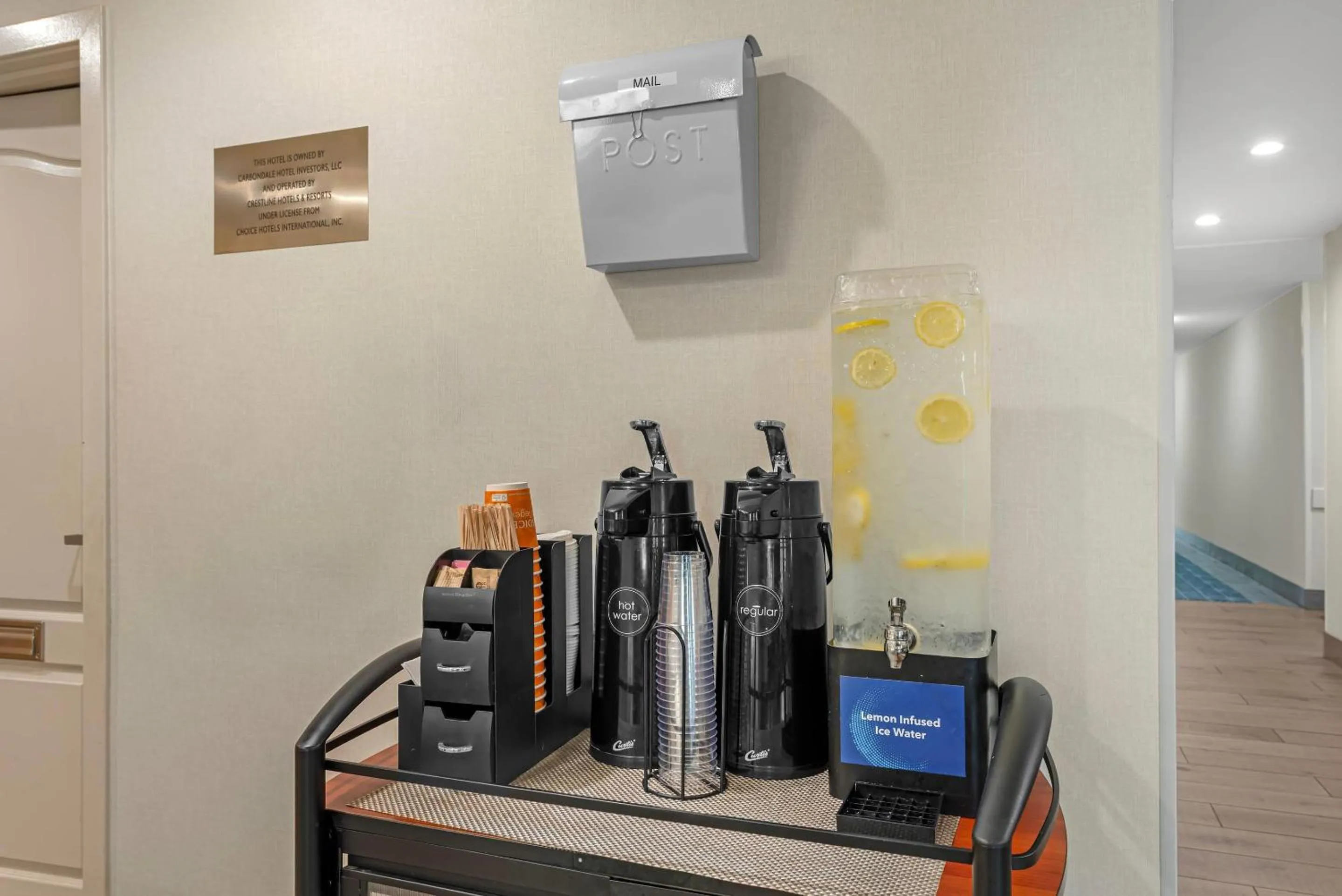 Breakfast in Comfort Inn & Suites Carbondale on the Roaring Fork