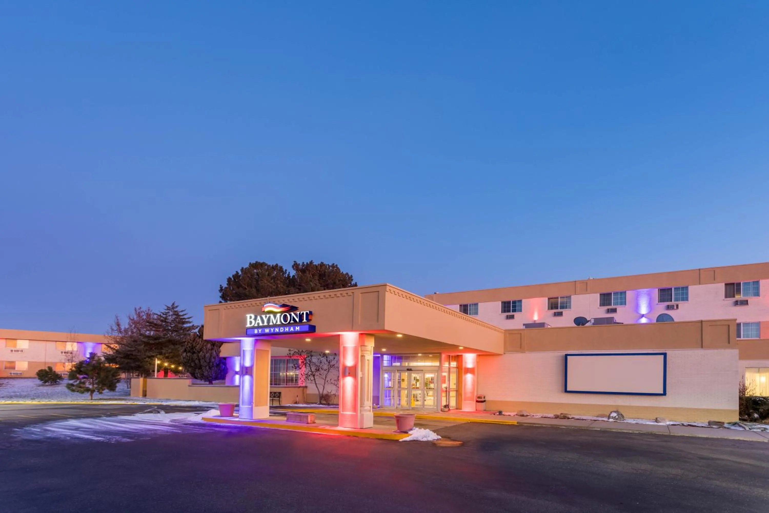 Facade/entrance in Baymont by Wyndham Fort Morgan