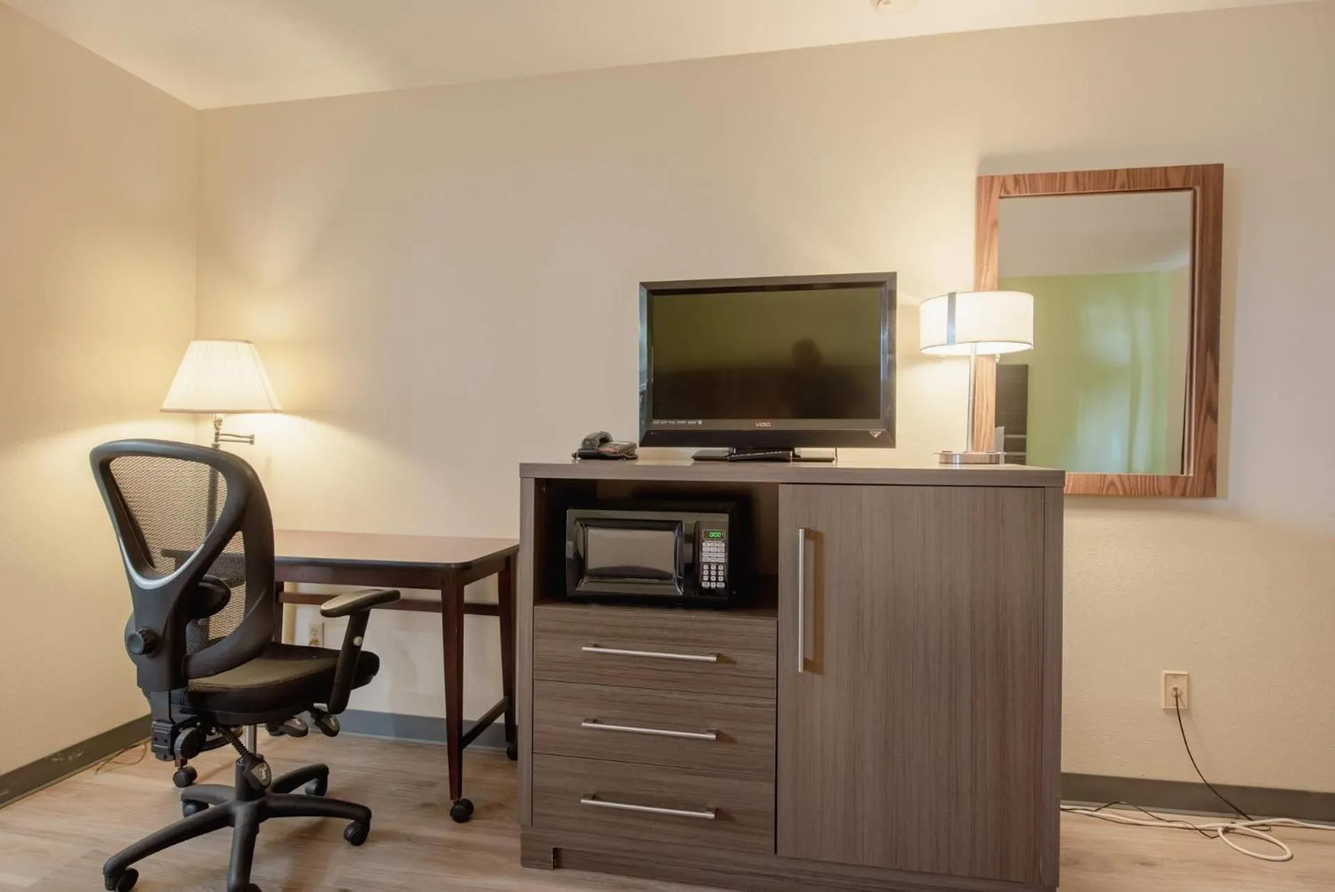 Bedroom in Econo Lodge Cortez near Mesa Verde