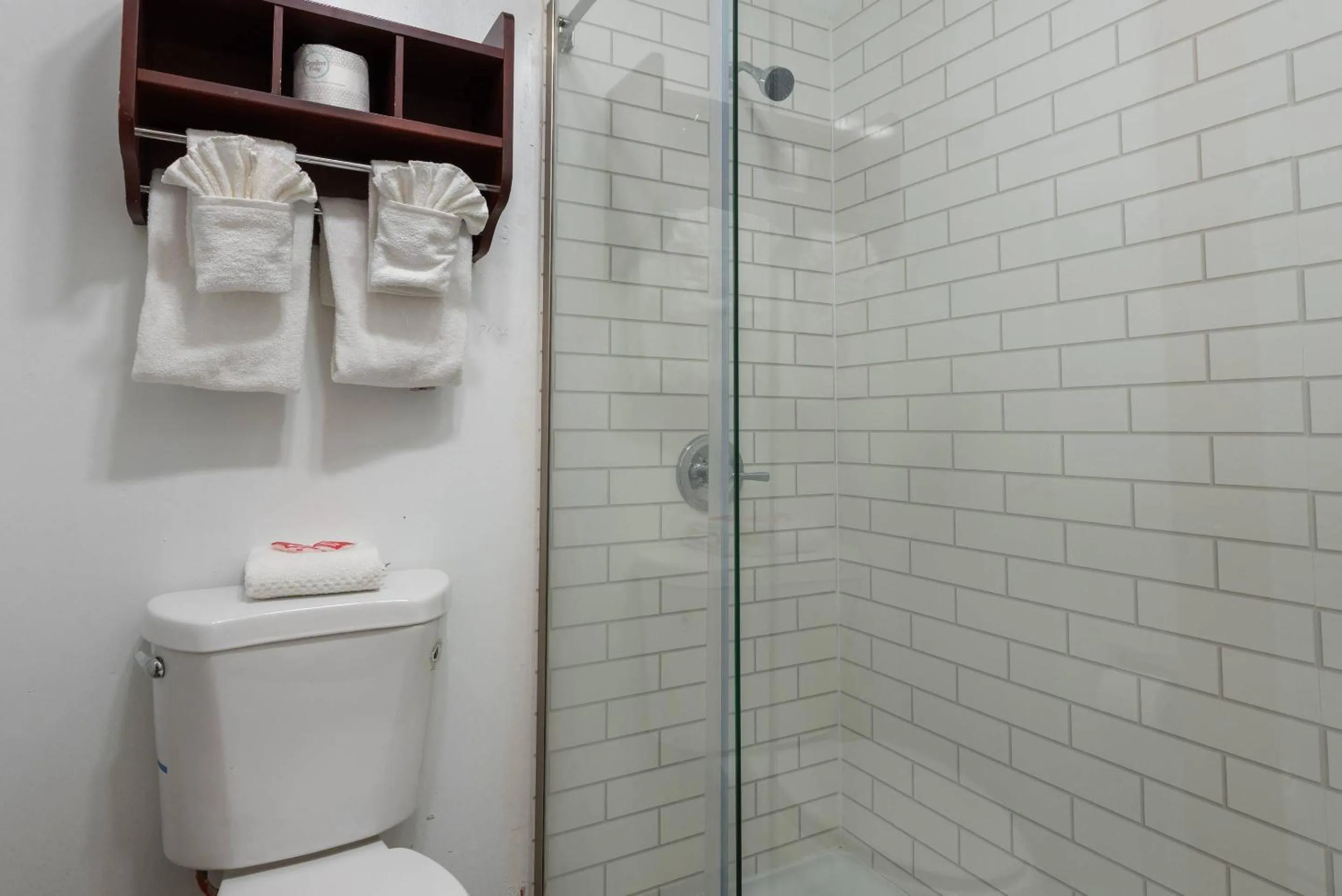 Bedroom in Econo Lodge Cortez near Mesa Verde