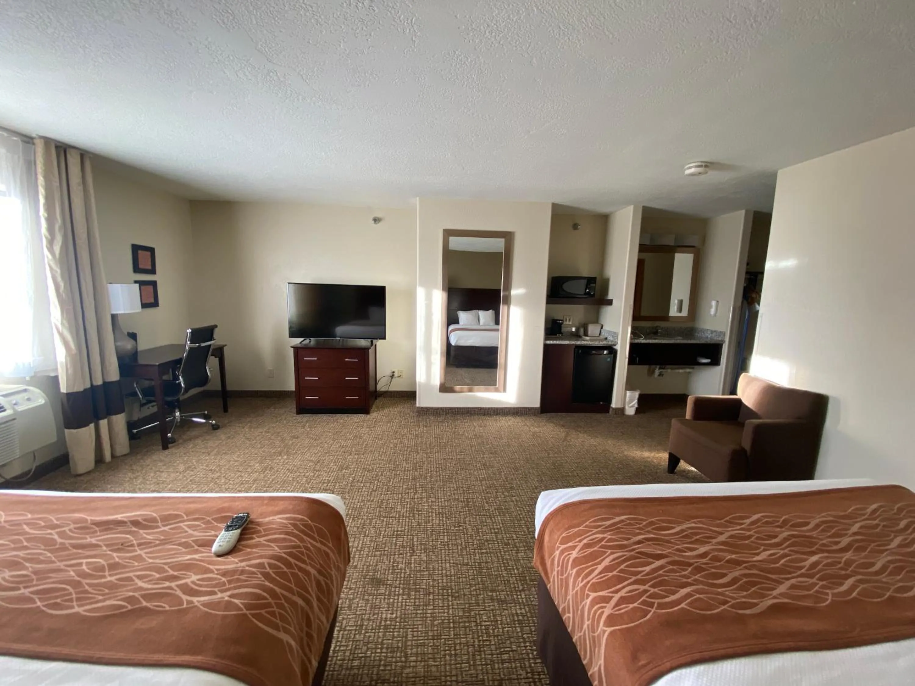 Bed in Comfort Inn & Suites Gunnison-Crested Butte