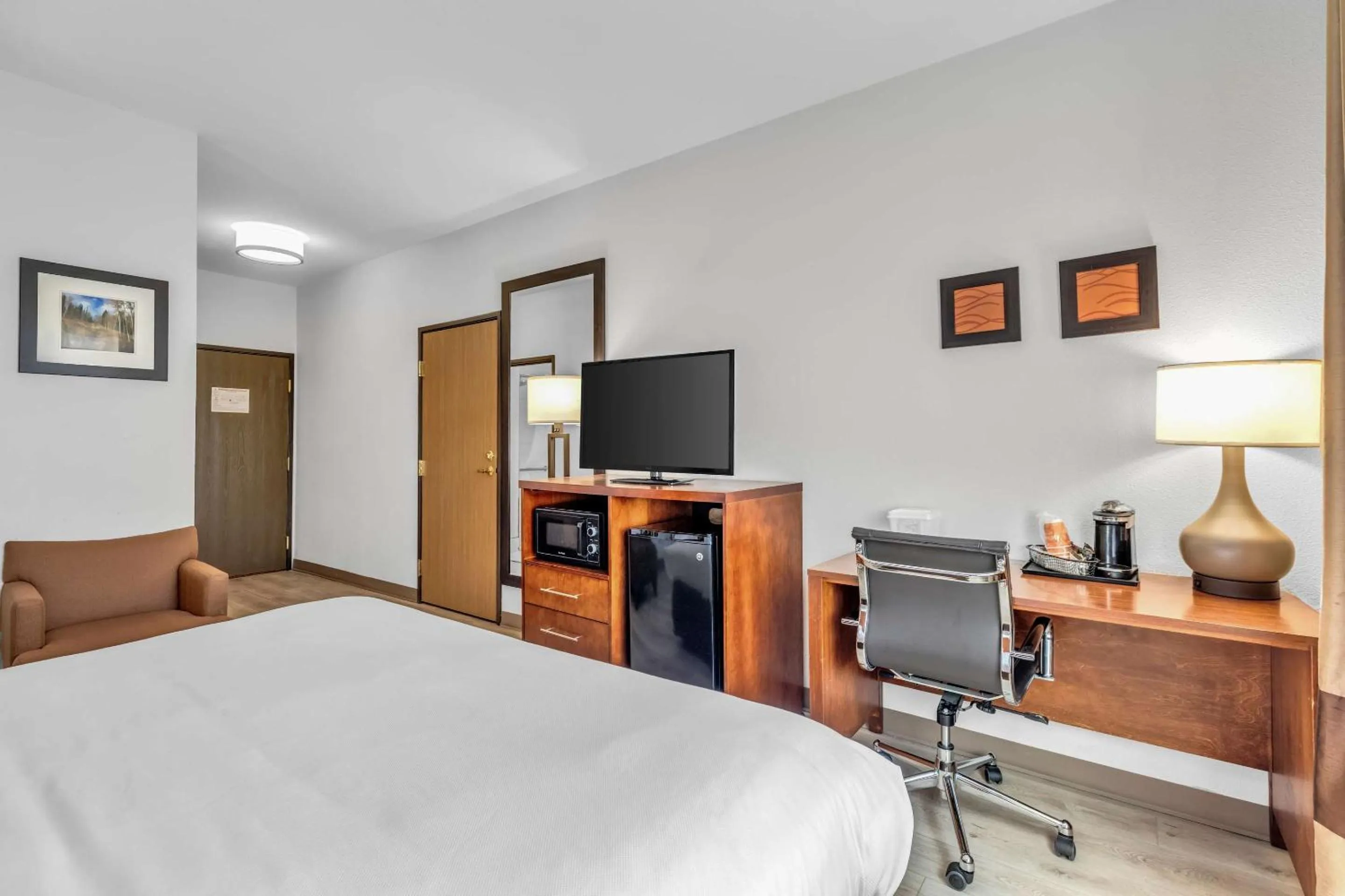 Bedroom in Comfort Inn Denver West Arvada Station