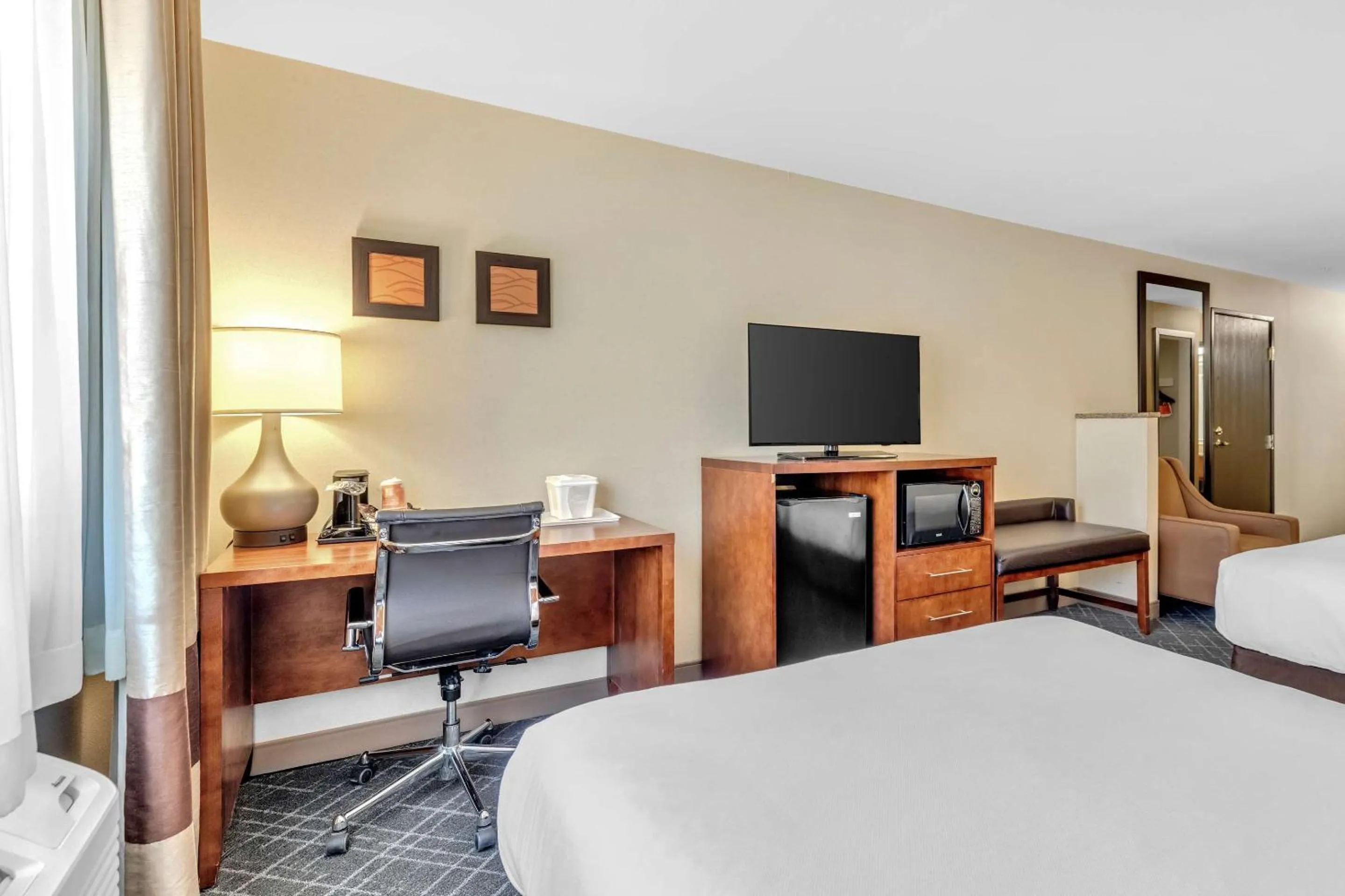 Bedroom in Comfort Inn Denver West Arvada Station