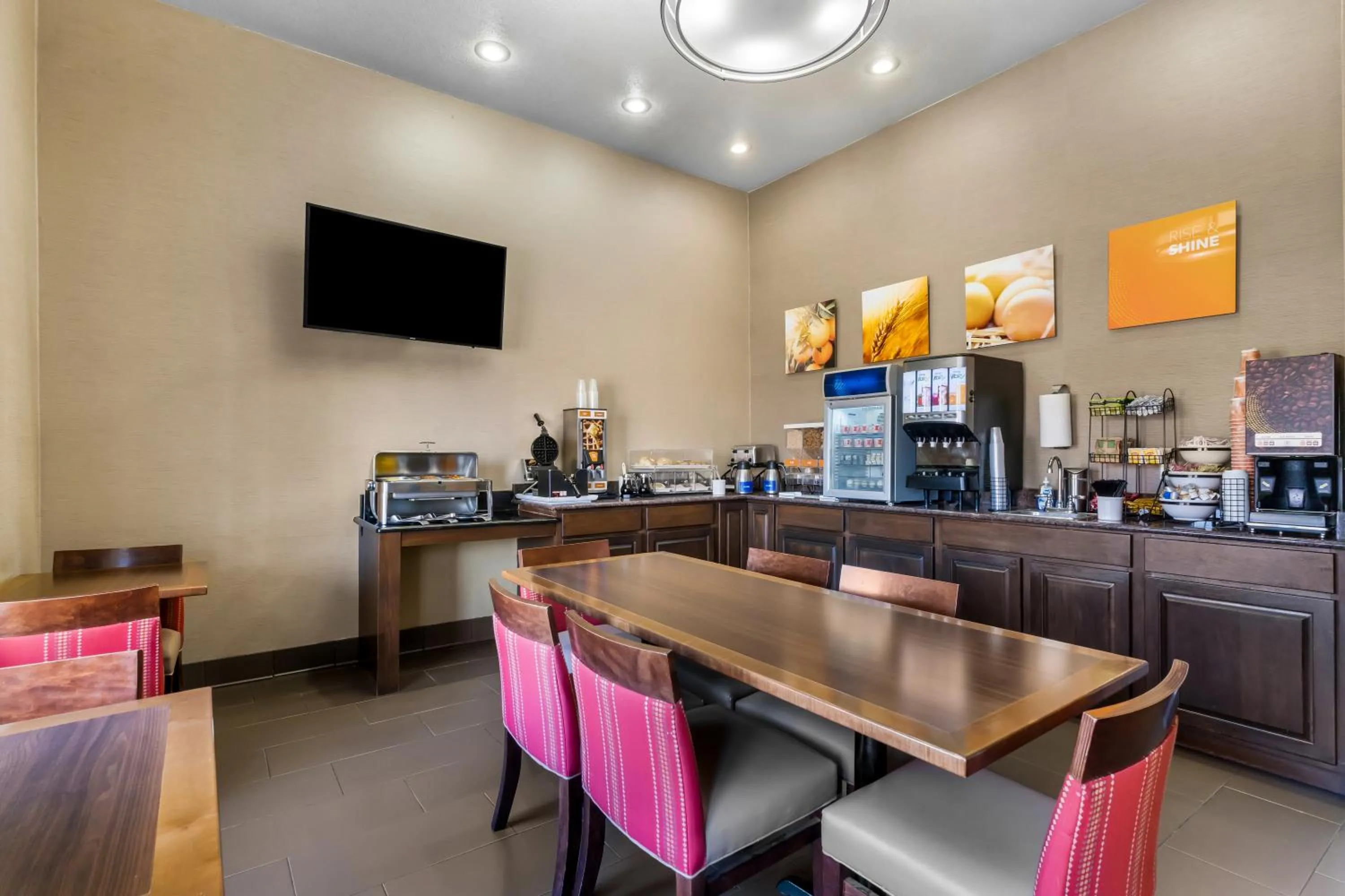 Breakfast in Comfort Inn & Suites Greeley