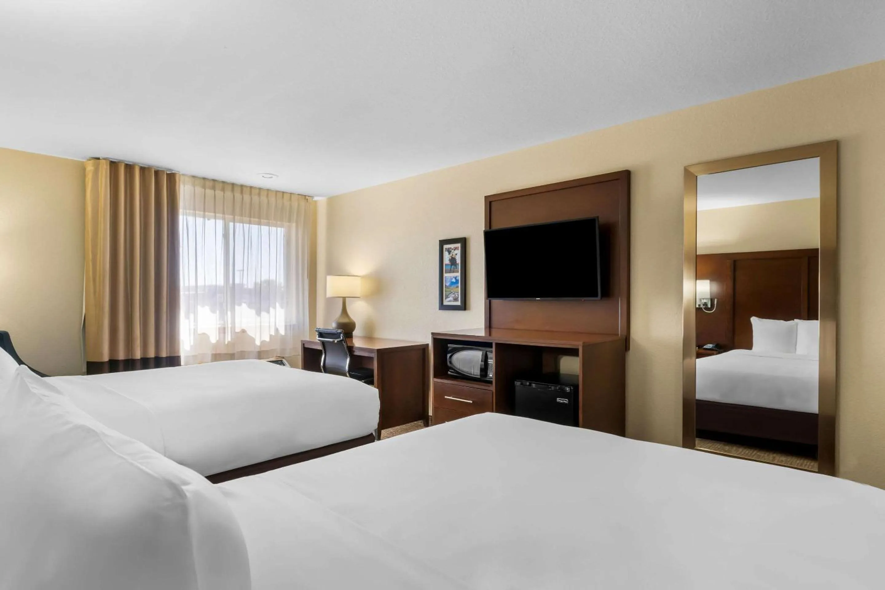 Bedroom, Bed in Comfort Inn & Suites Greeley