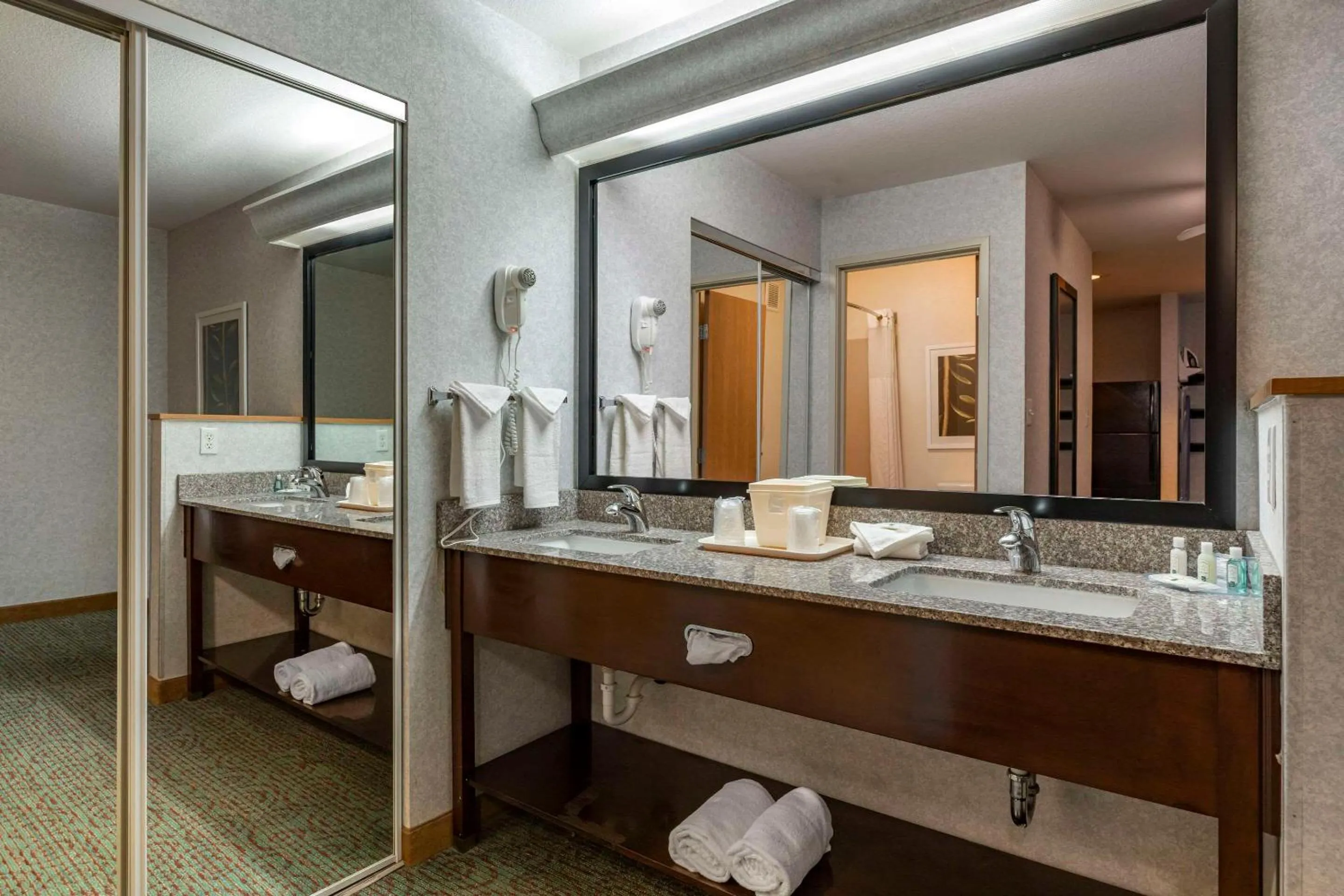 Bedroom in Quality Inn & Suites Denver Airport - Gateway Park