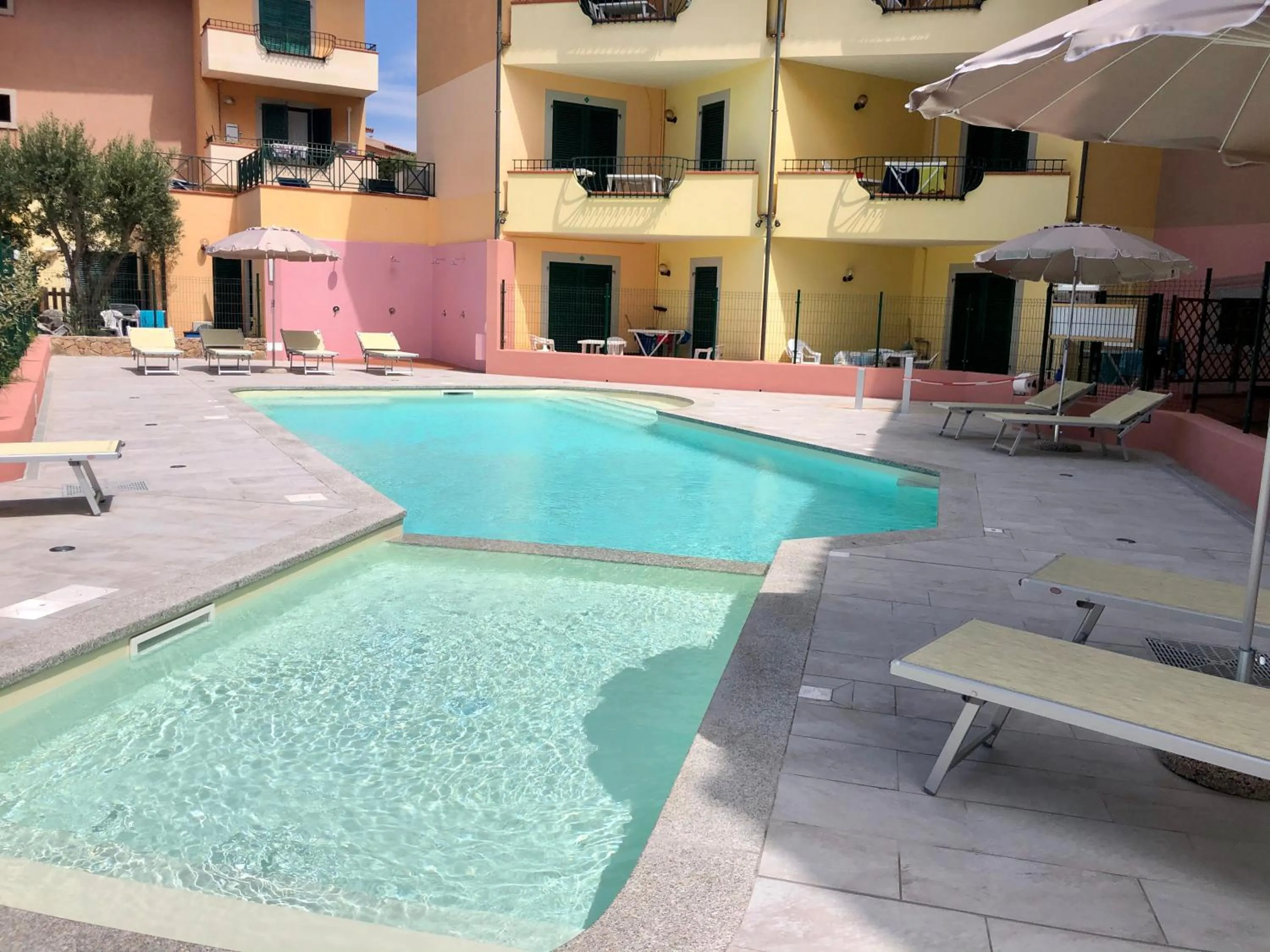 Property building in Residence I Mirti Bianchi