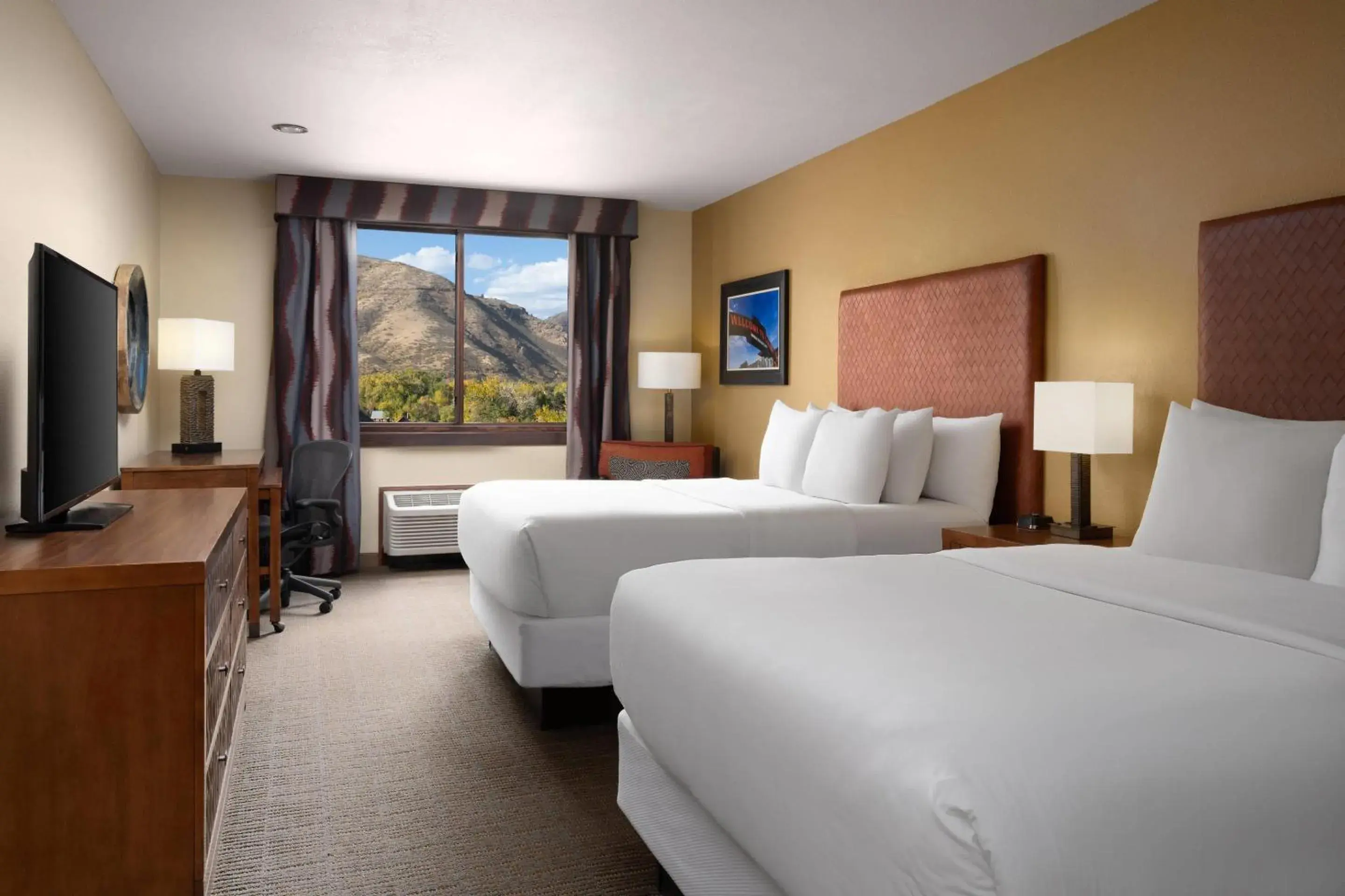 Queen Room with Two Queen Beds - Non-Smoking in The Golden Hotel, an Ascend Collection Hotel Queen Room with Two Queen Beds - Non-Smoking in The Golden Hotel, an Ascend Collection Hotel