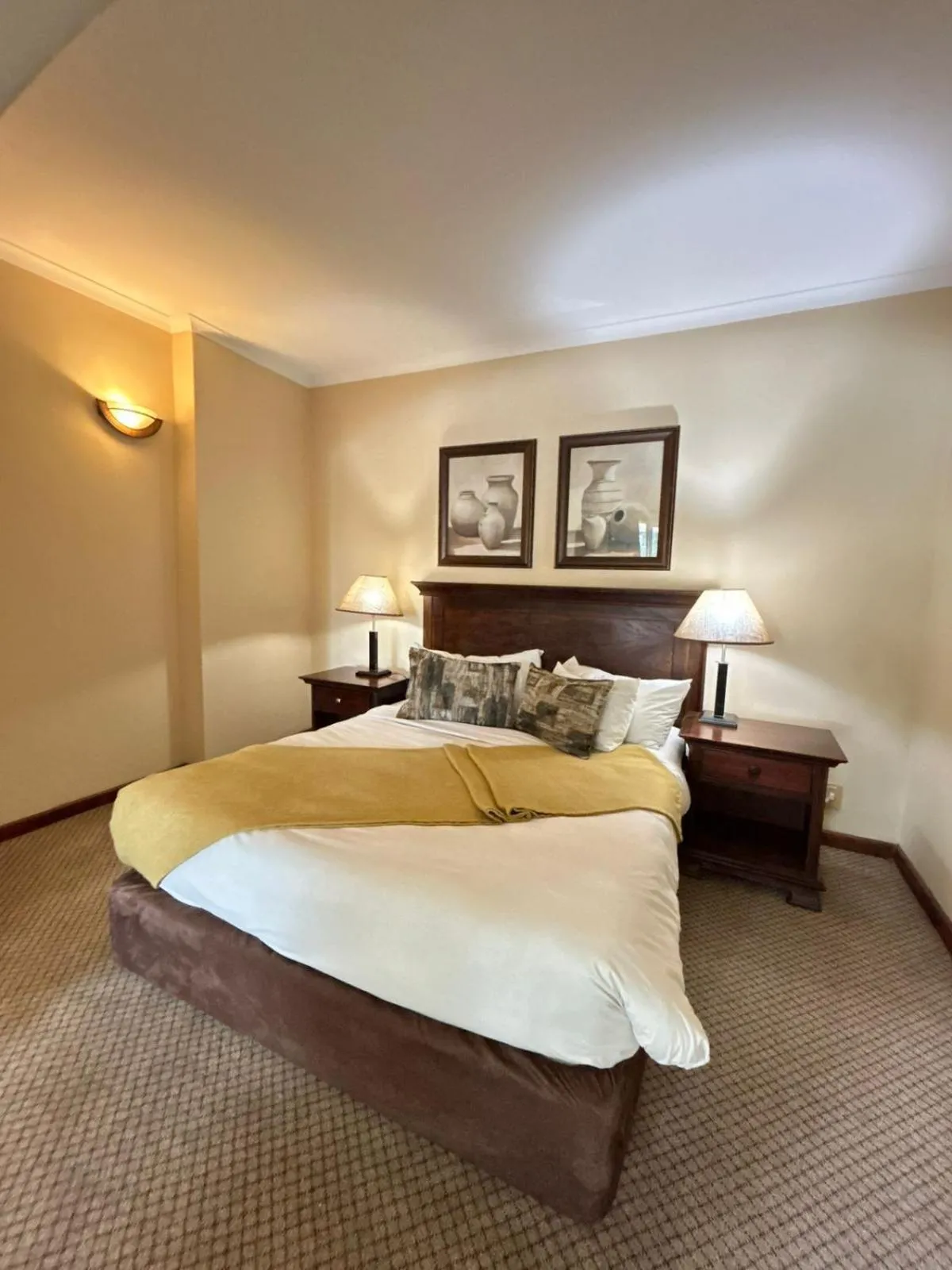 Bed in Riviera on Vaal Resort
