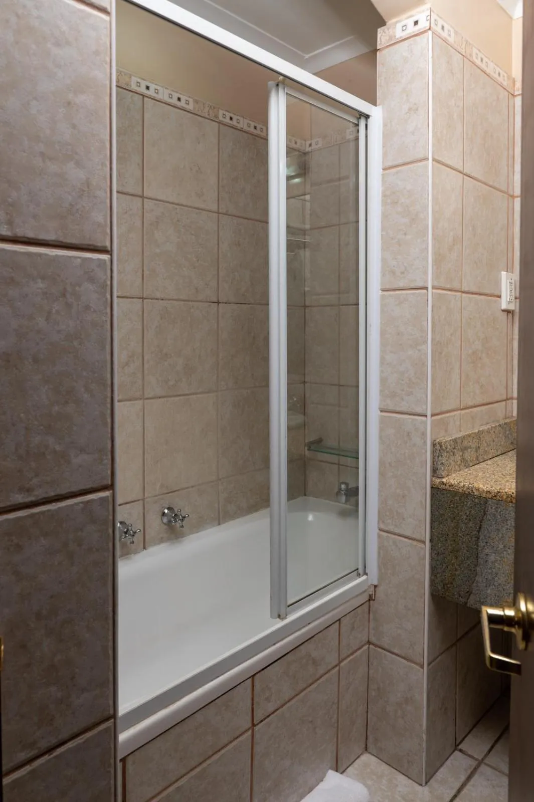 Bathroom in Riviera on Vaal Resort