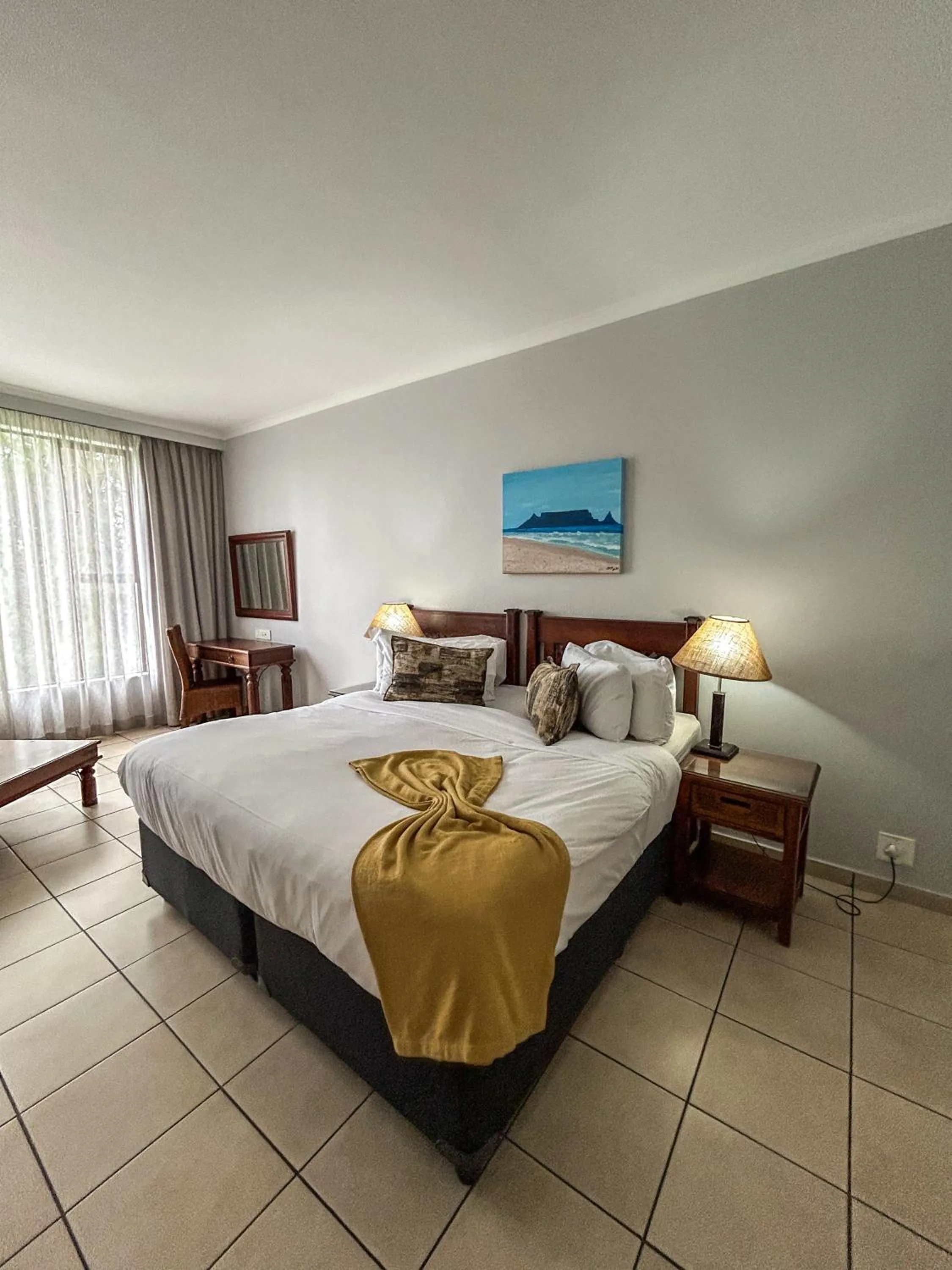 Bedroom, Bed in Riviera on Vaal Resort