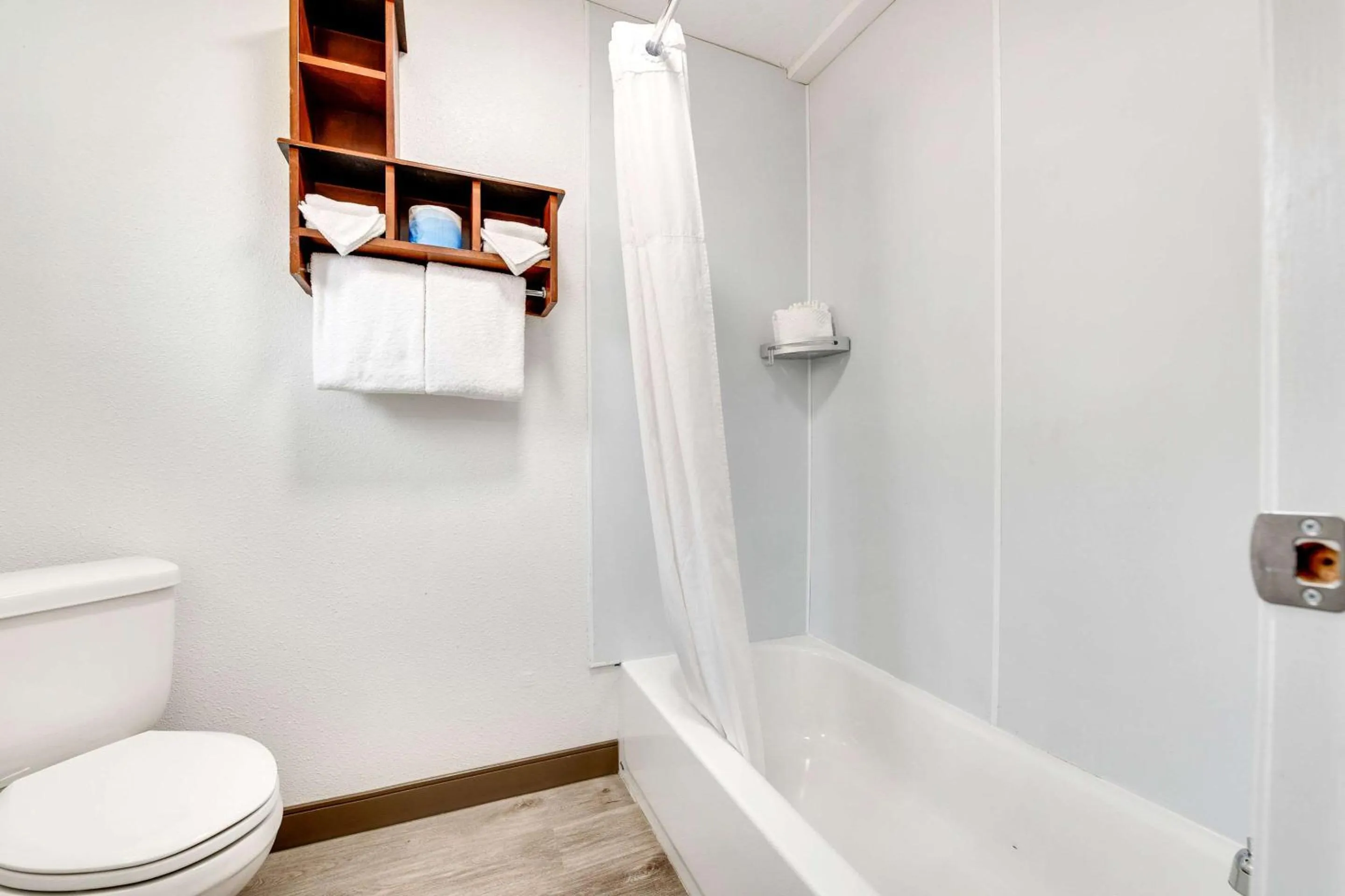 Bathroom in Suburban Studios near Mesa Verde