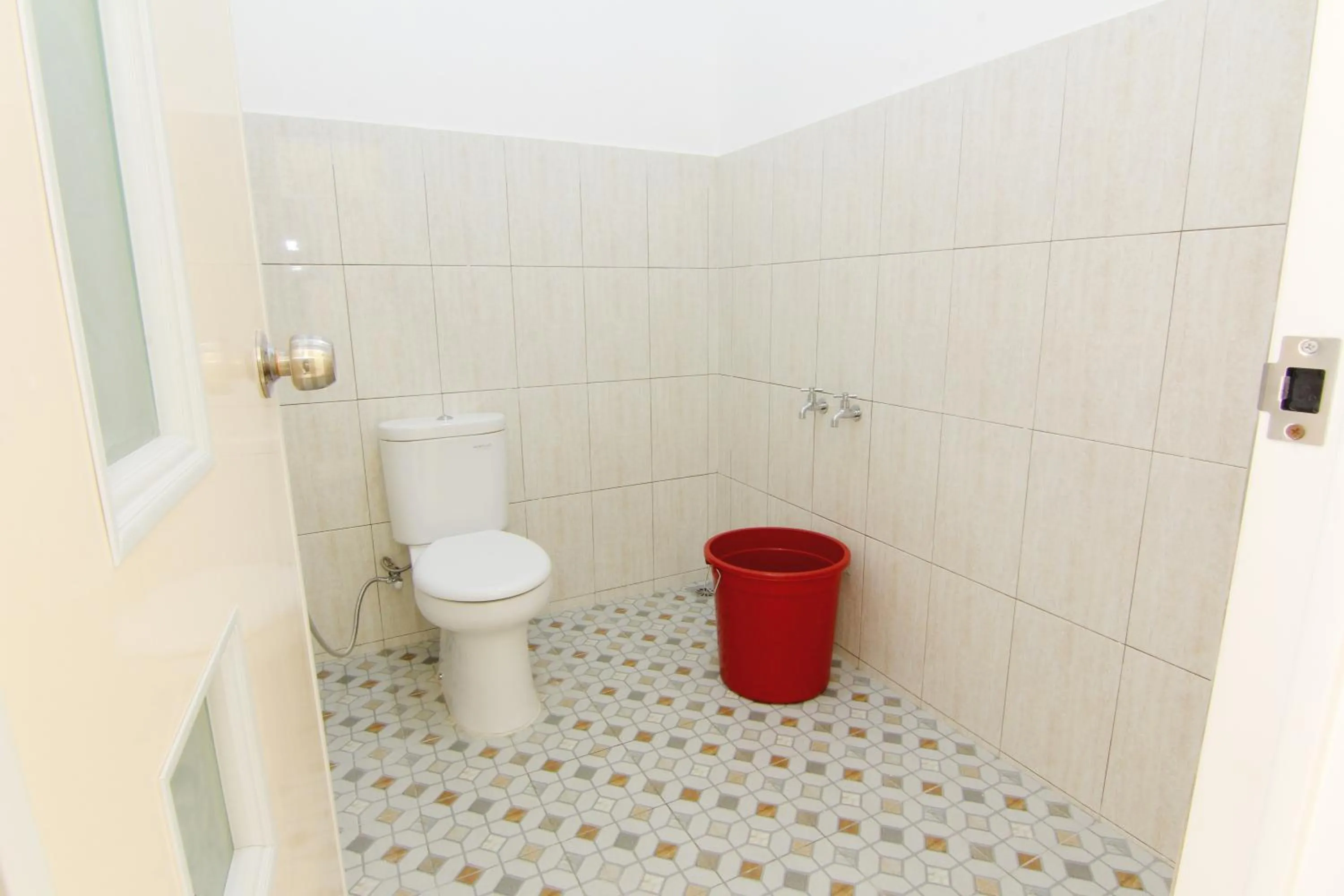 Toilet in Hotel Wijaya 3 Kaliurang