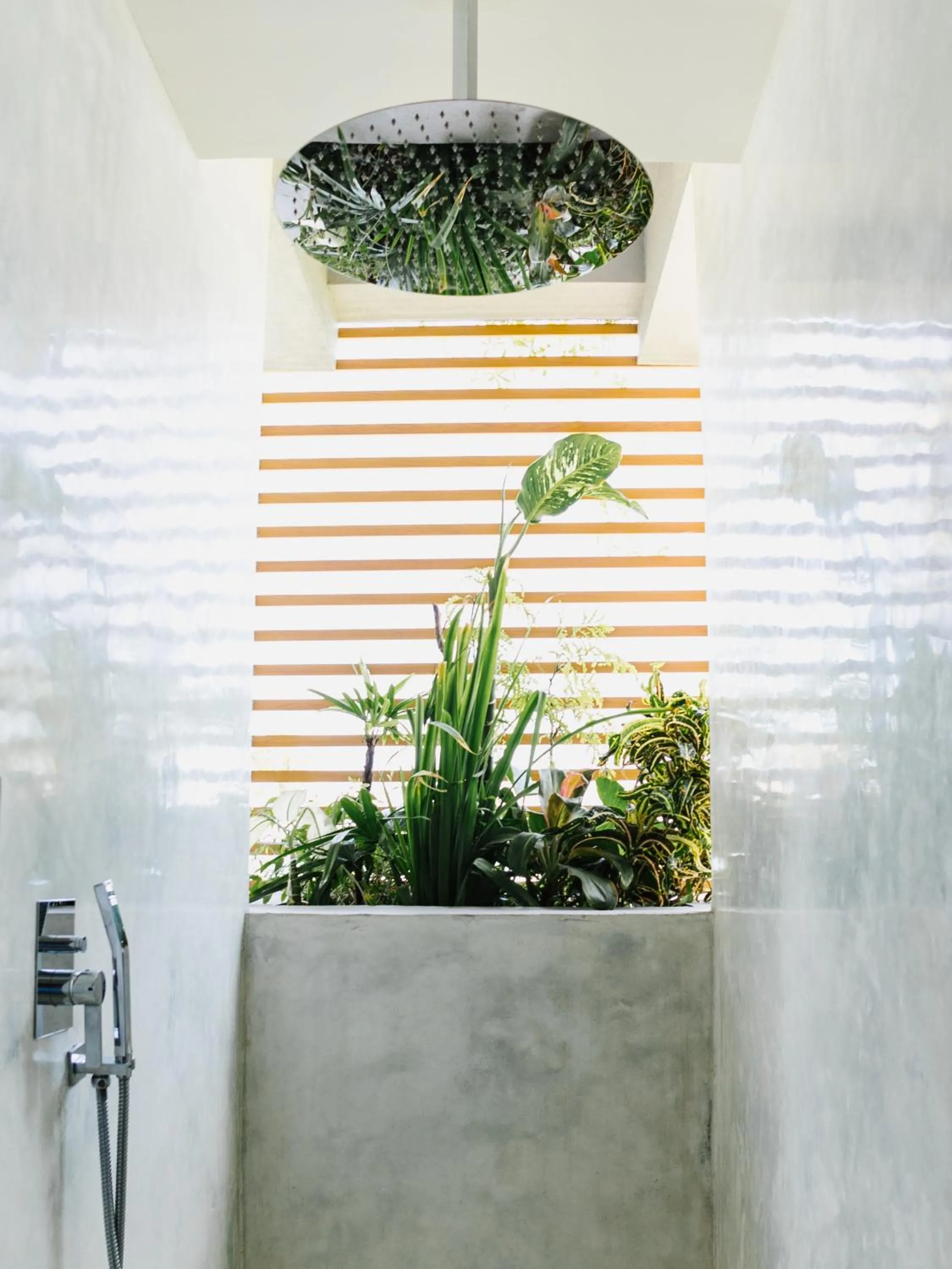 Shower in Harding Boutique Hotel