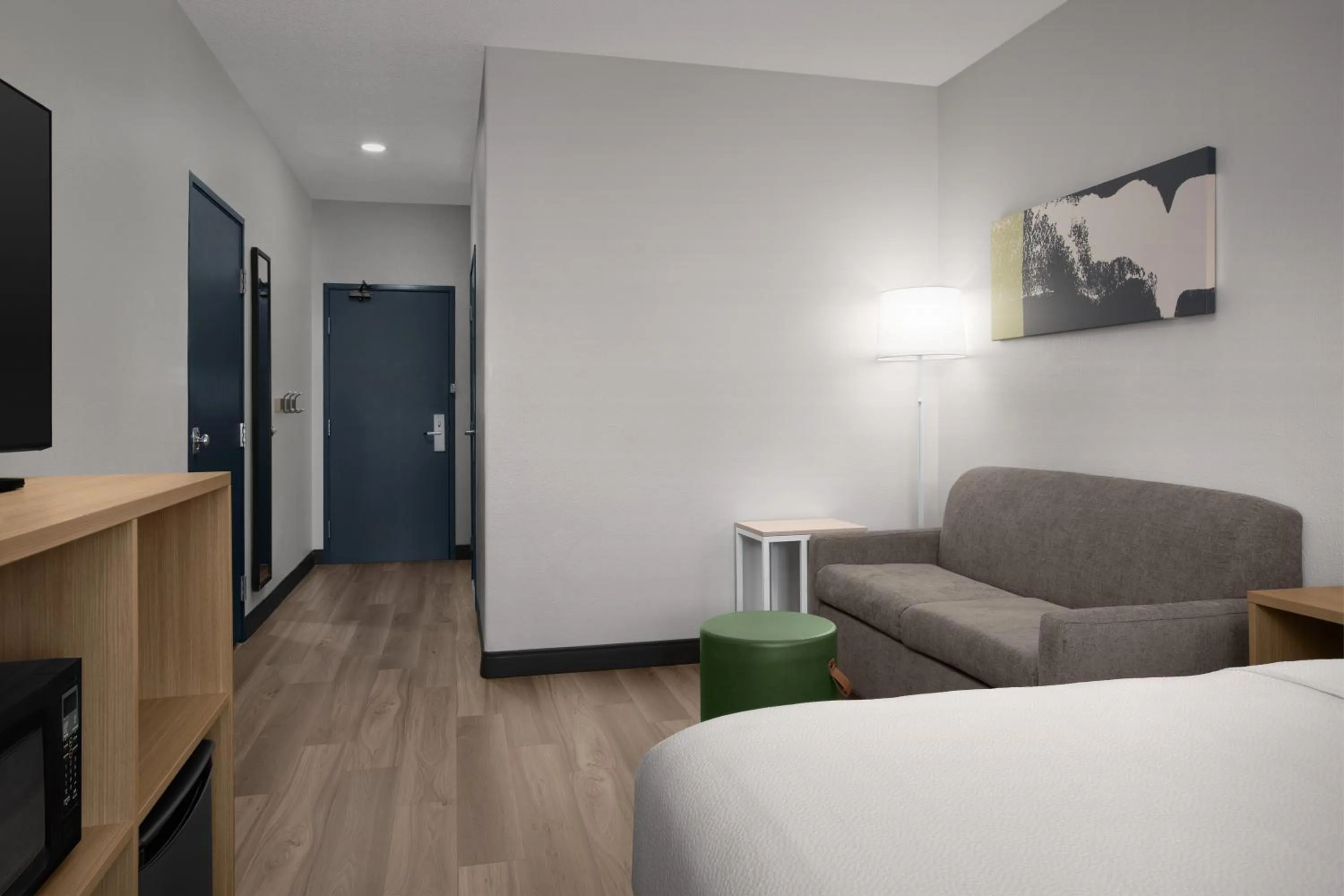 Bed in Spark by Hilton Lakewood Denver Southwest