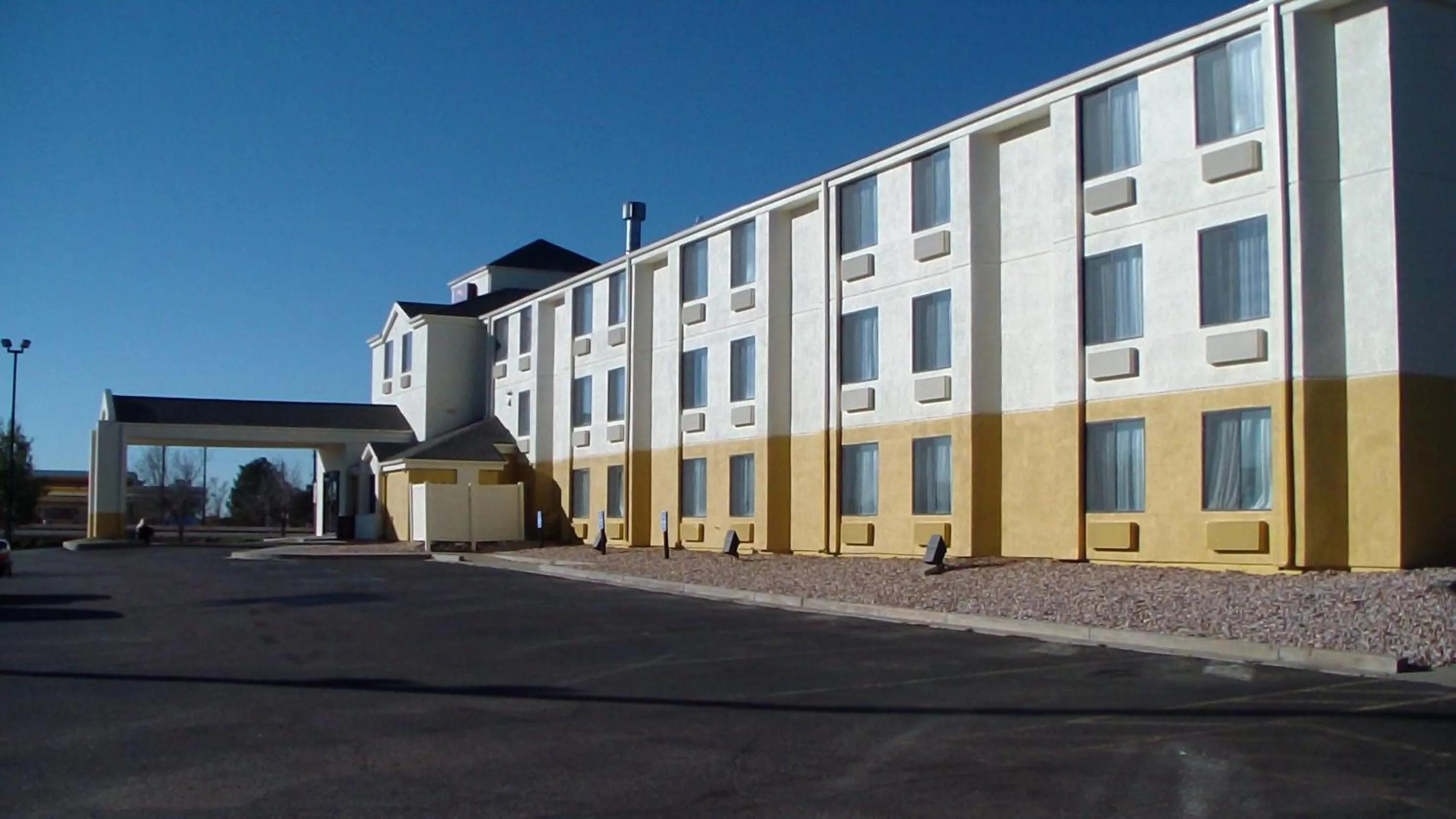 Property building in Baymont by Wyndham Fort Collins