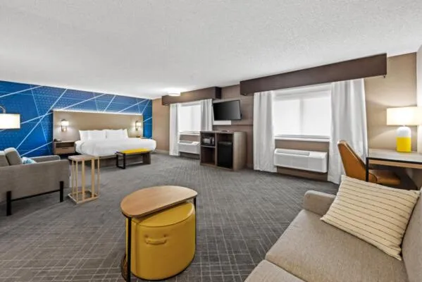 Bed in Comfort Inn Grand Junction I-70