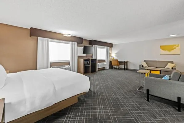 Bed in Comfort Inn Grand Junction I-70