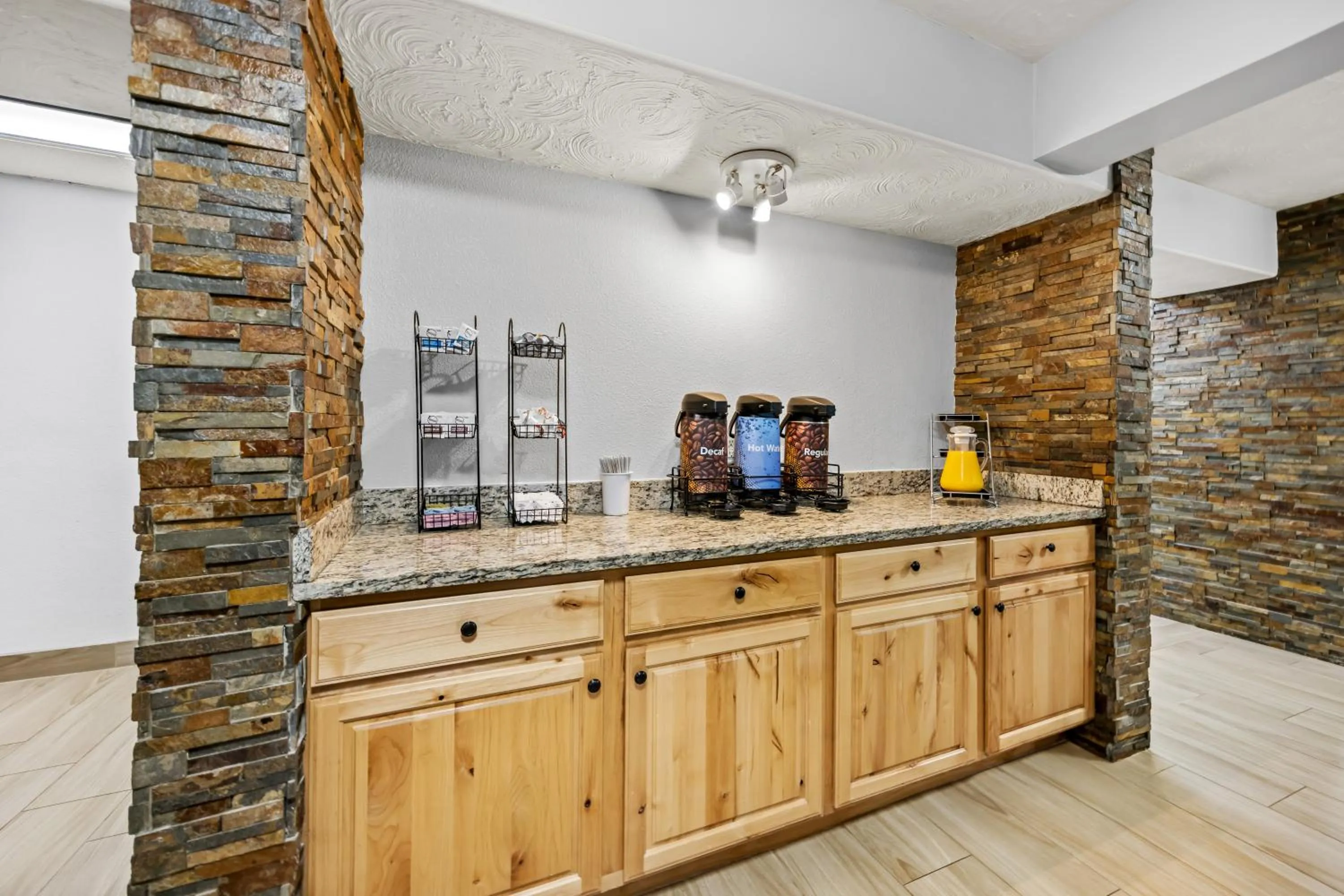 Coffee/tea facilities in Comfort Inn Grand Junction I-70