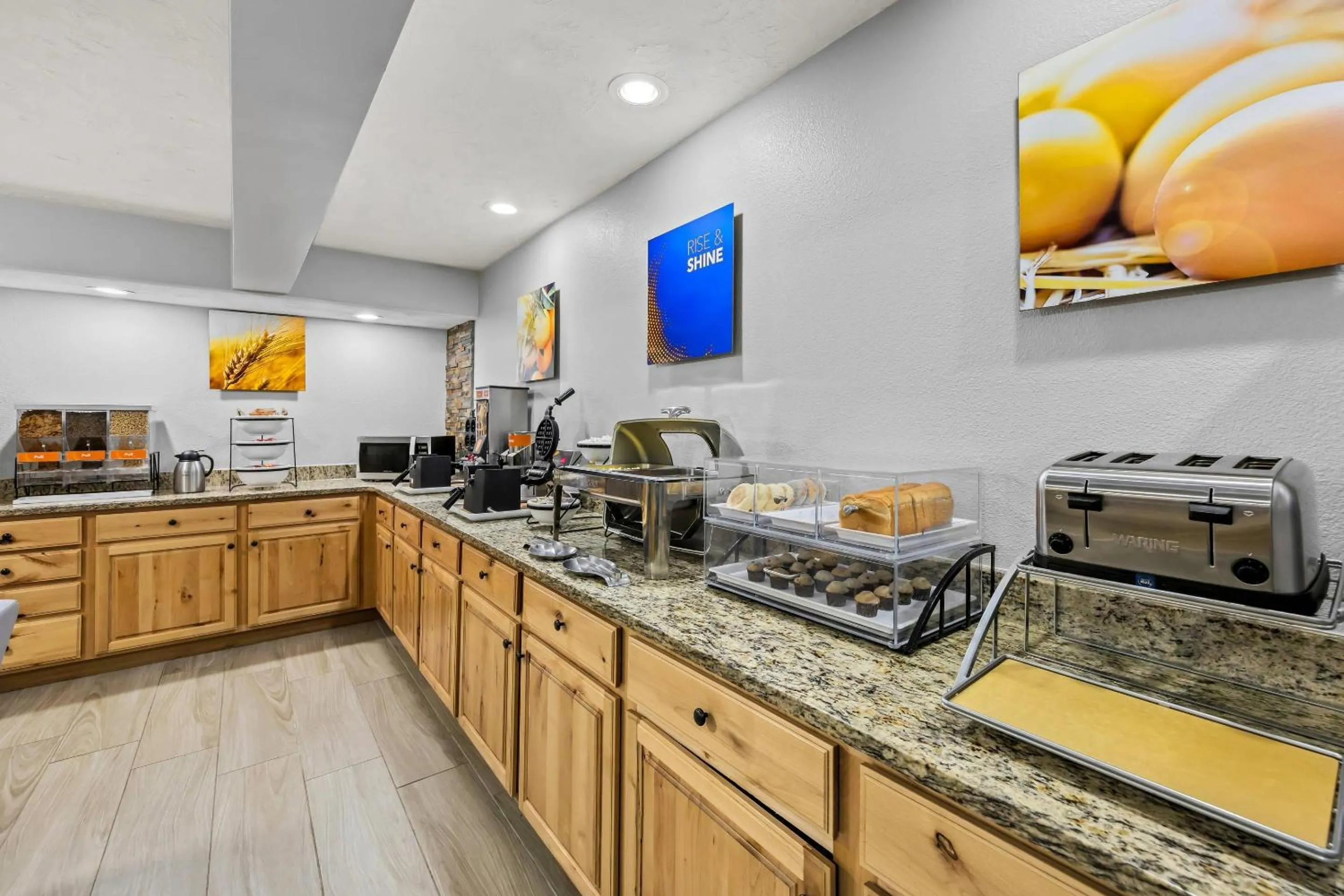 Breakfast in Comfort Inn Grand Junction I-70