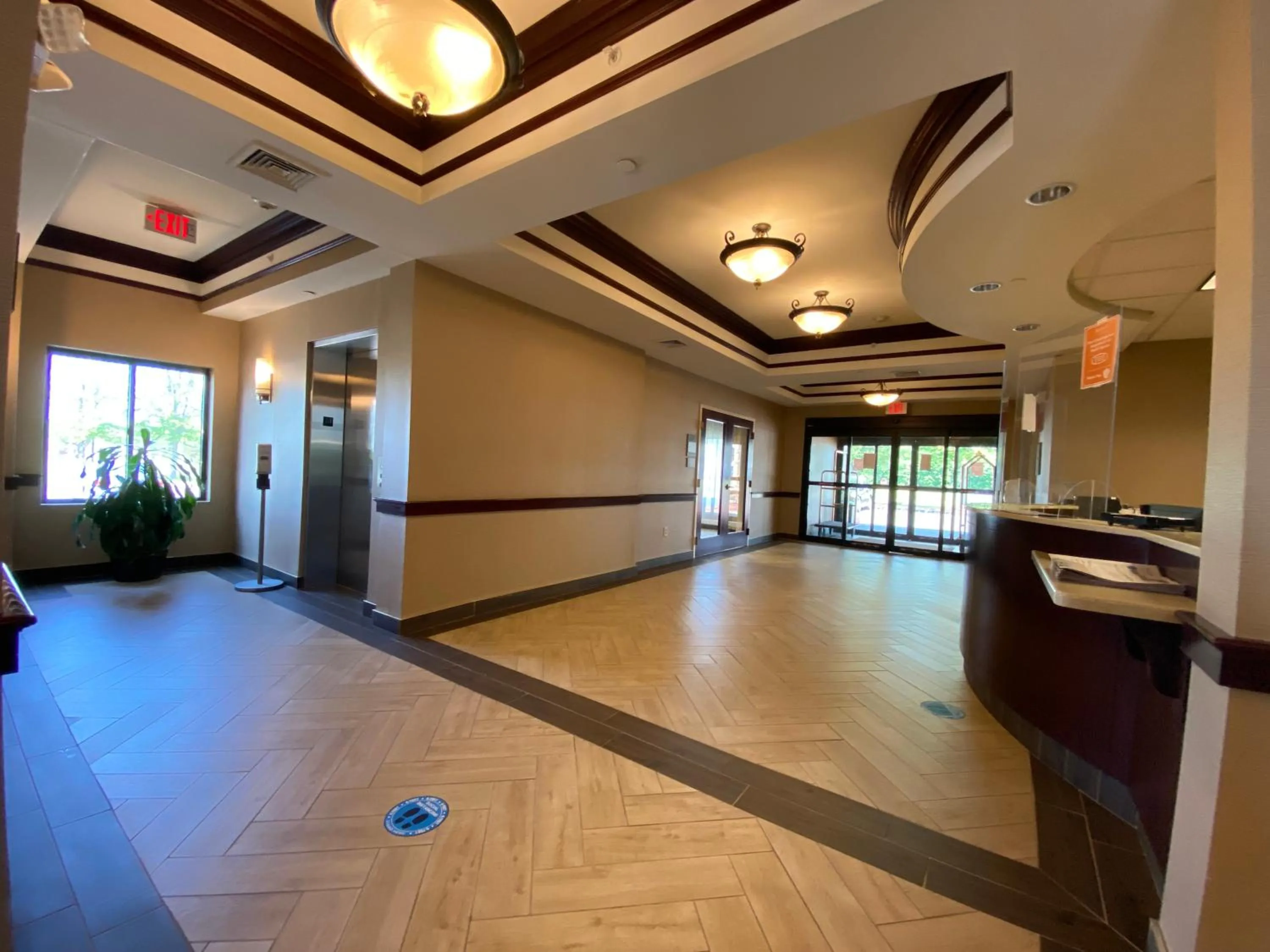 Lobby or reception in Comfort Inn East Windsor - Springfield