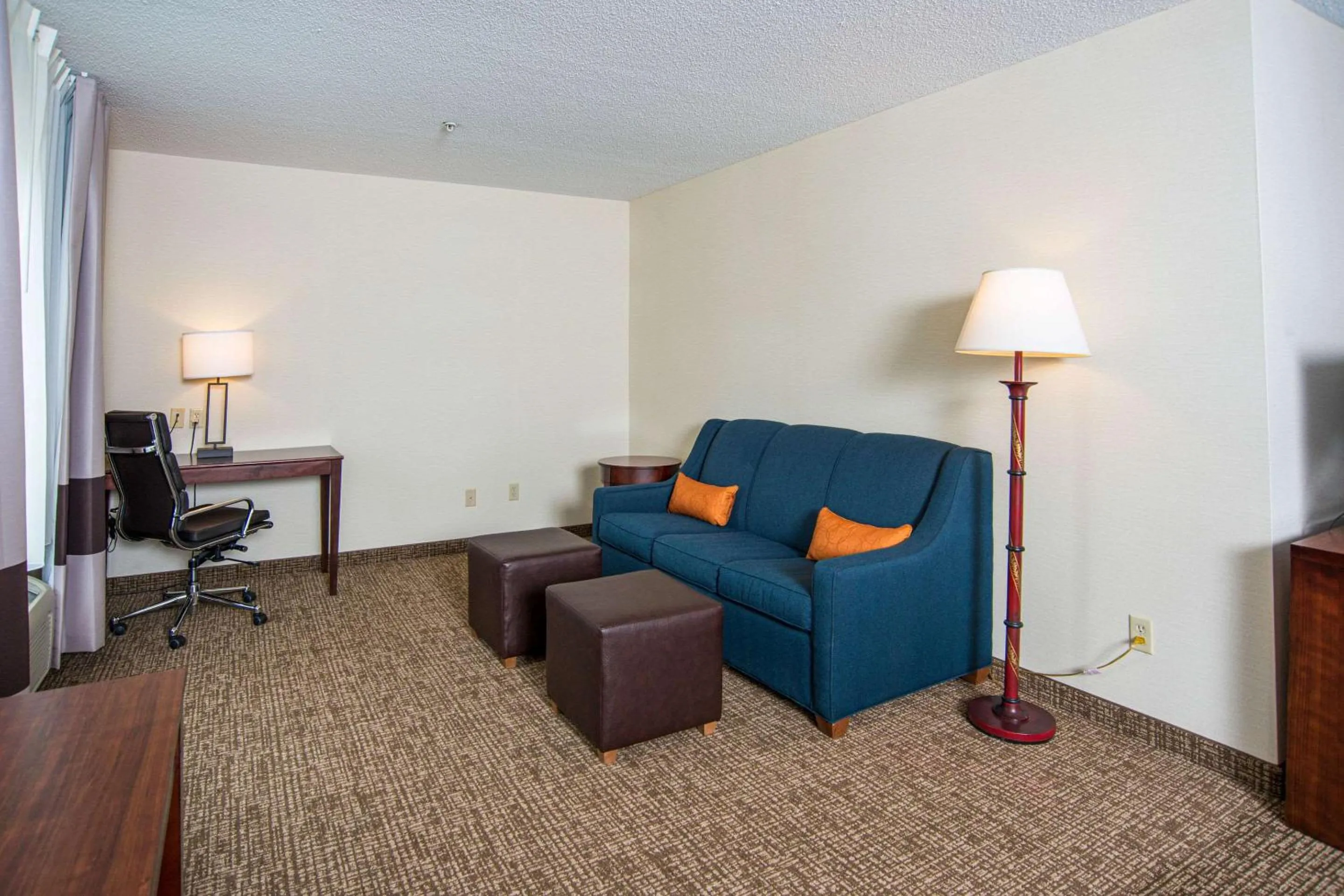 Photo of the whole room in Comfort Inn Naugatuck-Shelton, CT