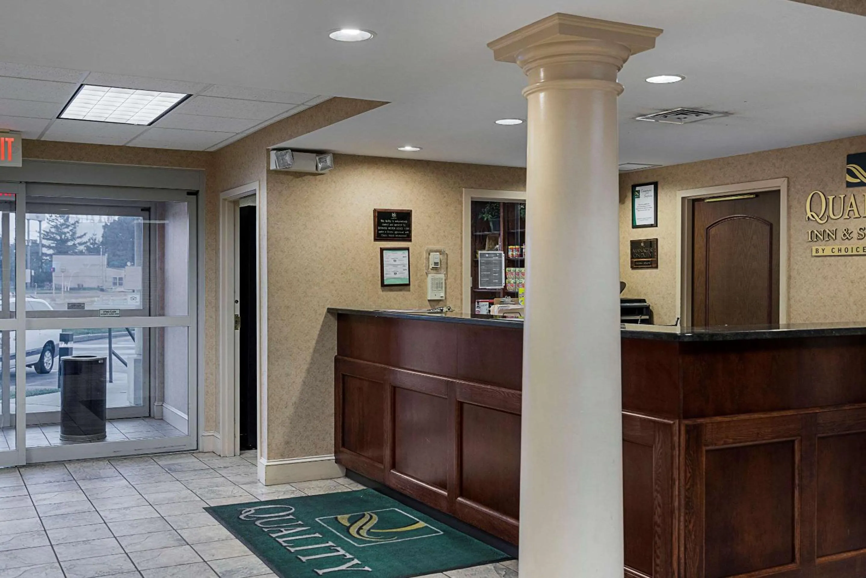 Lobby or reception, Lobby/Reception in Quality Inn & Suites Skyways