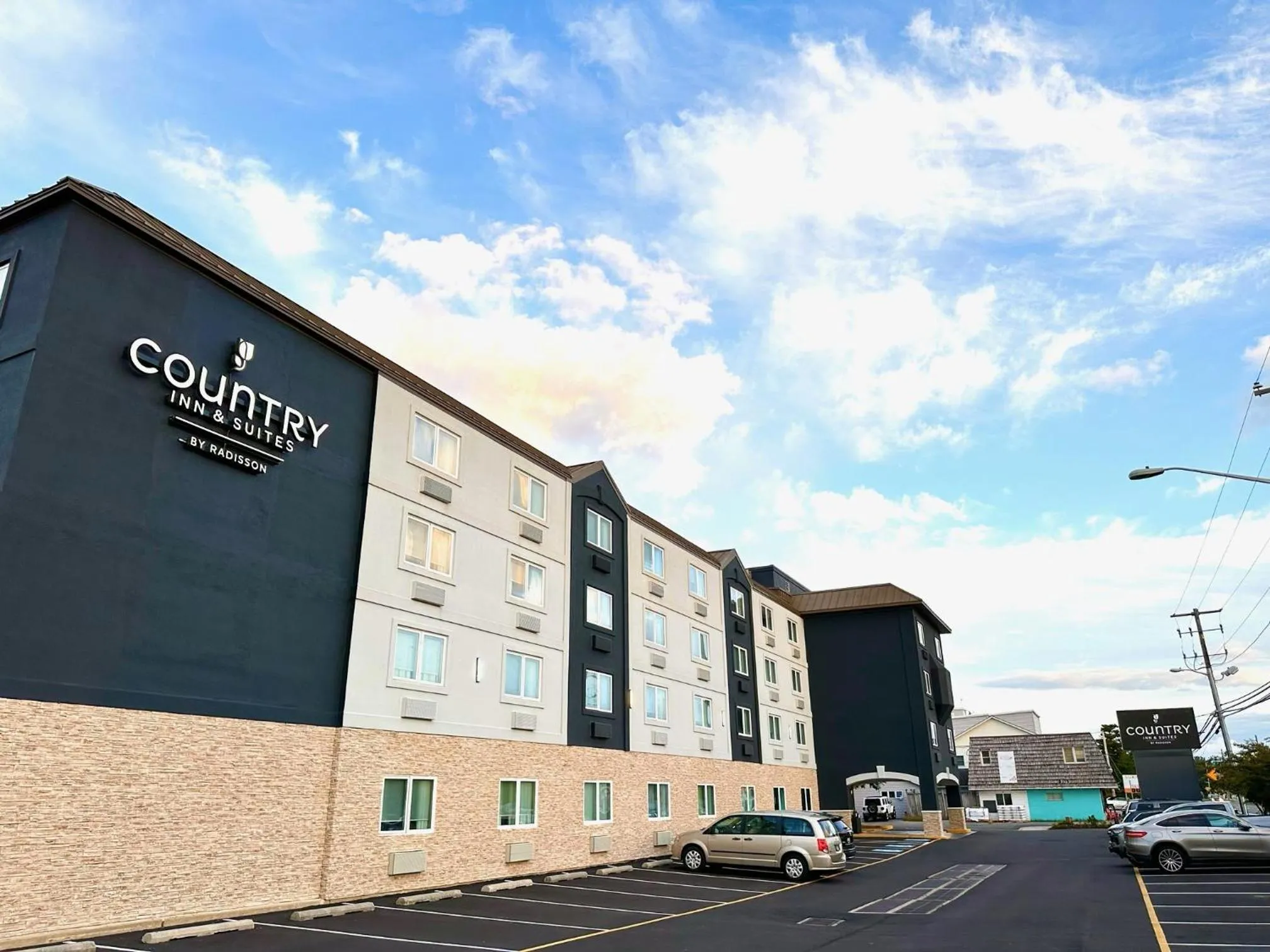Property building in Country Inn & Suites by Radisson Rehoboth Beach - Dewey