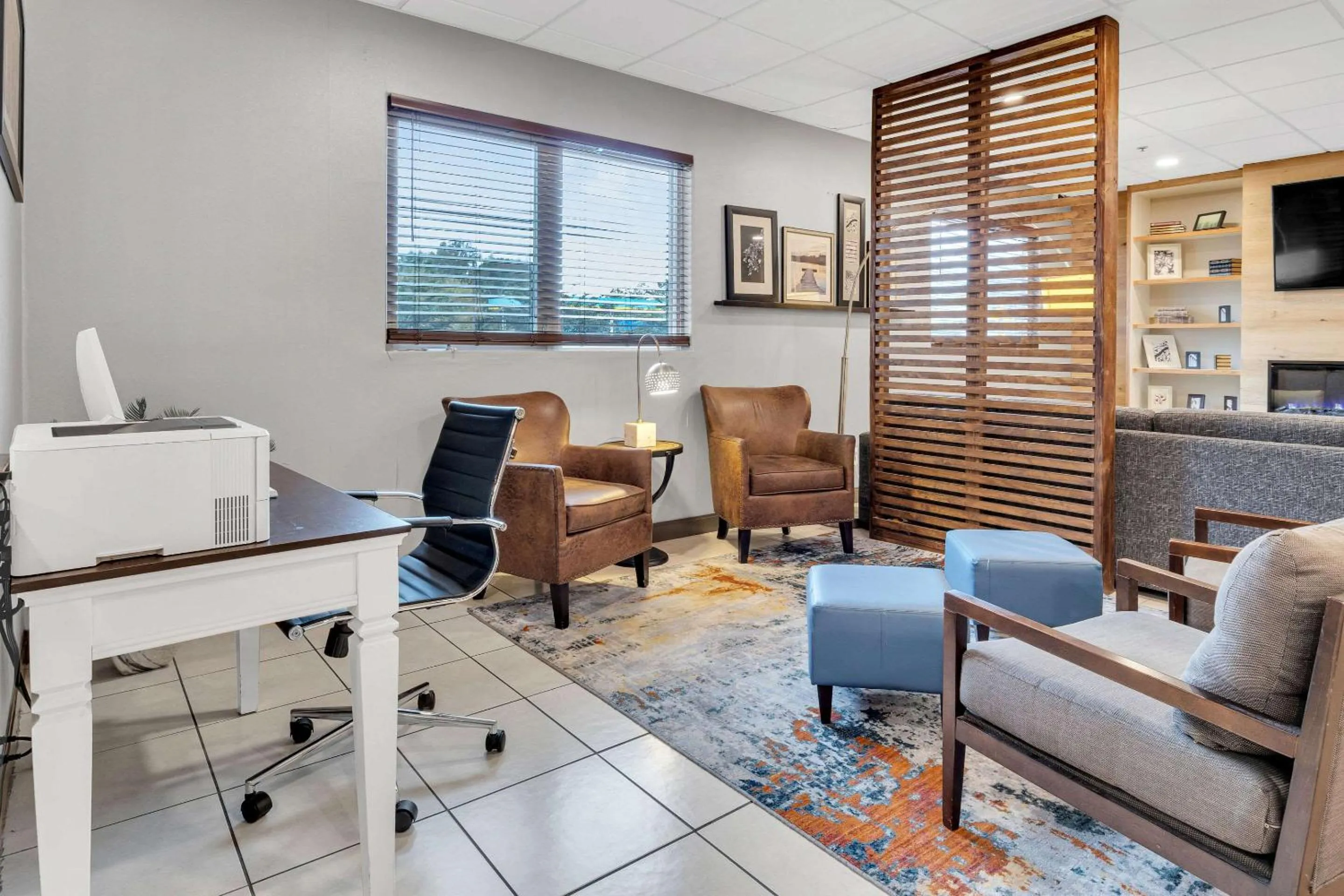 Lobby or reception in Country Inn & Suites by Radisson Rehoboth Beach - Dewey