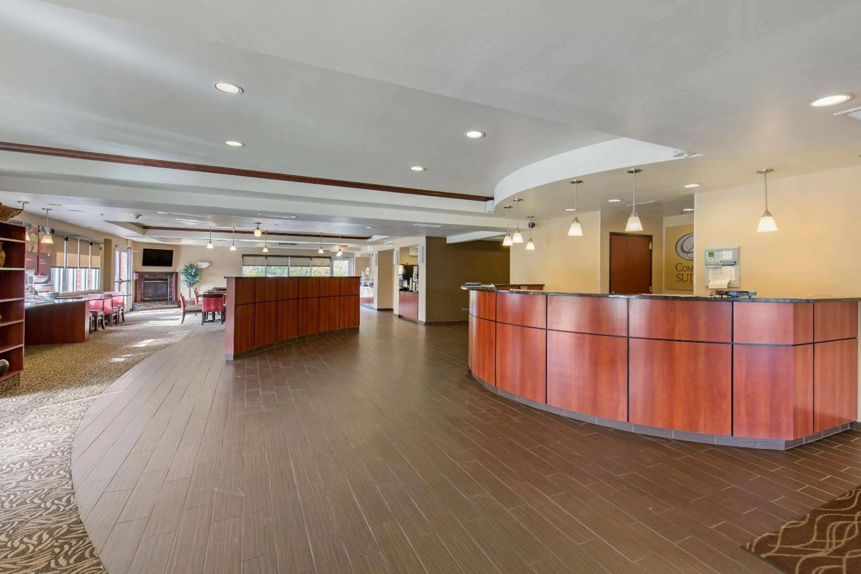 Lobby or reception in Comfort Suites Seaford