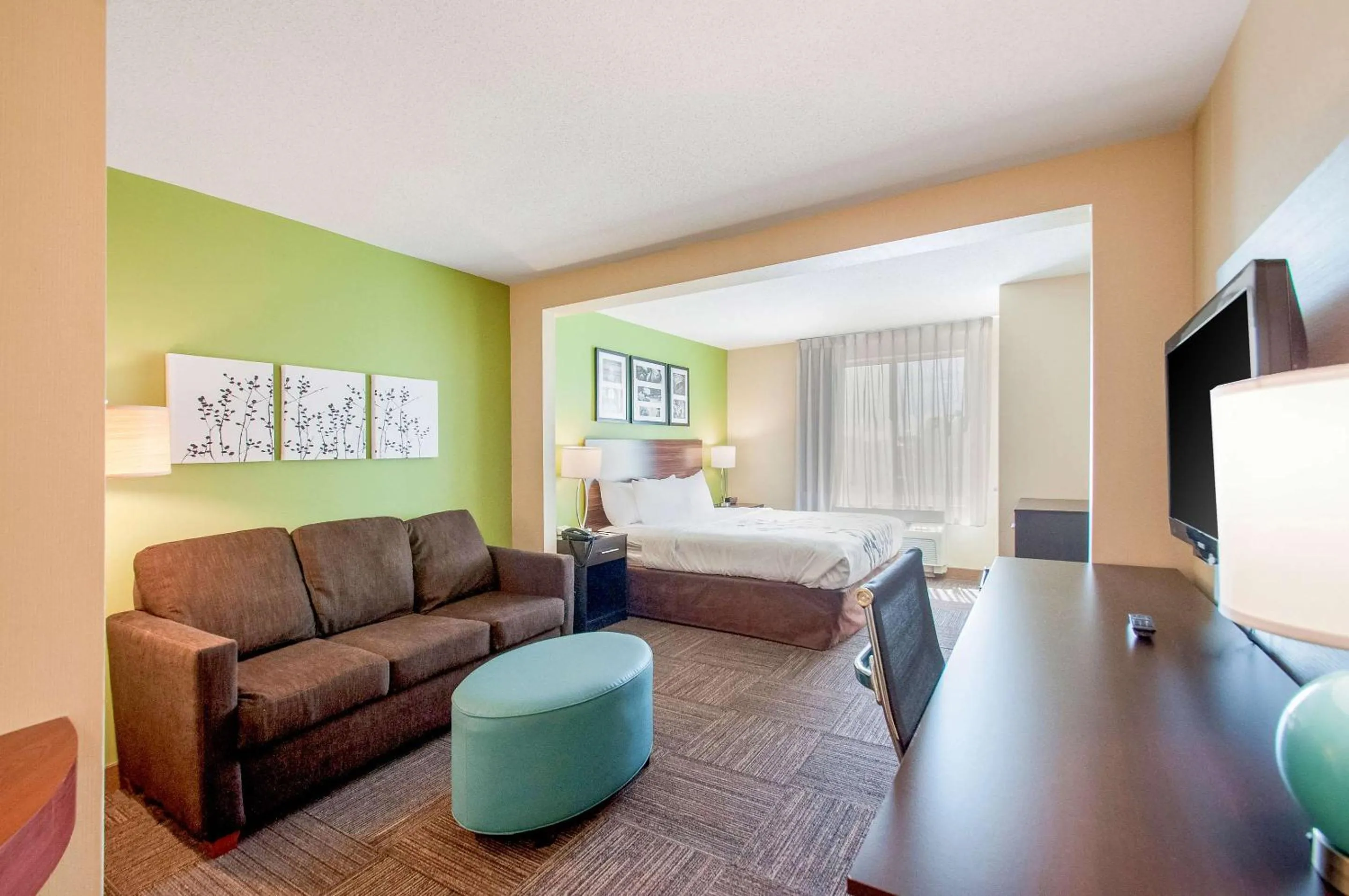 Bedroom, Bed in Sleep Inn & Suites Dover University Area