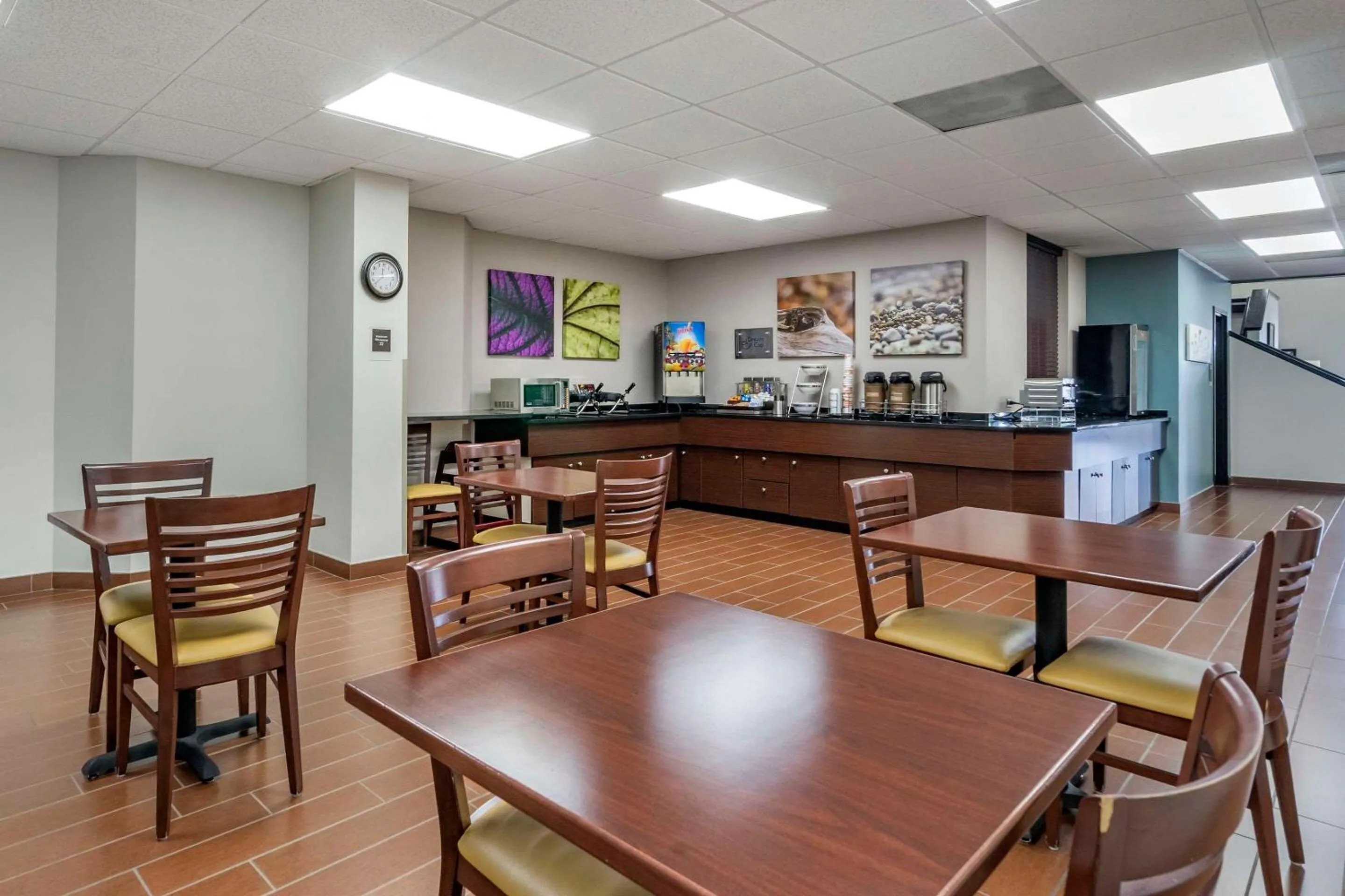 Breakfast in Sleep Inn Clearwater-St Petersburg