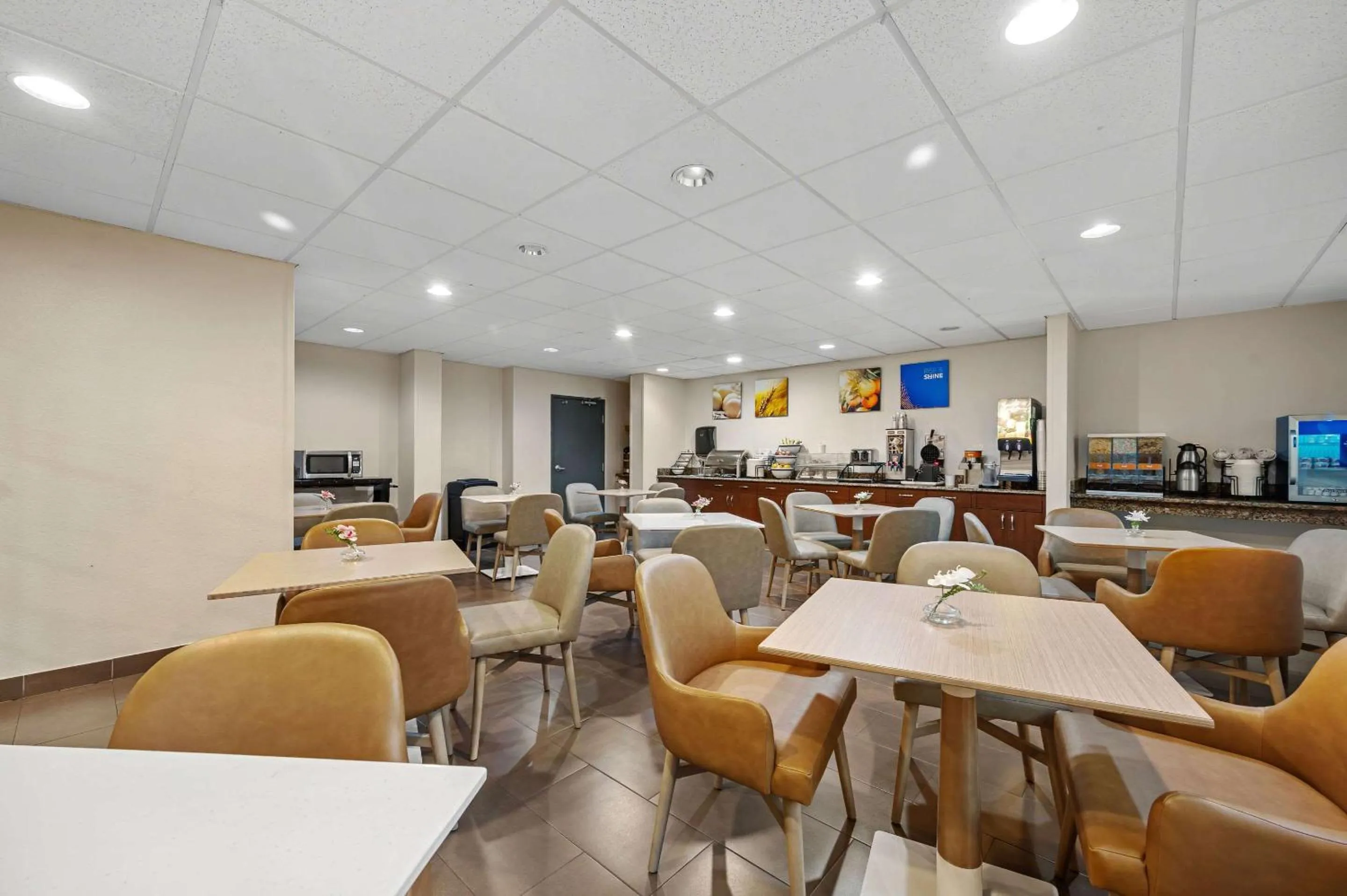 Breakfast in Comfort Inn Fort Myers Northeast