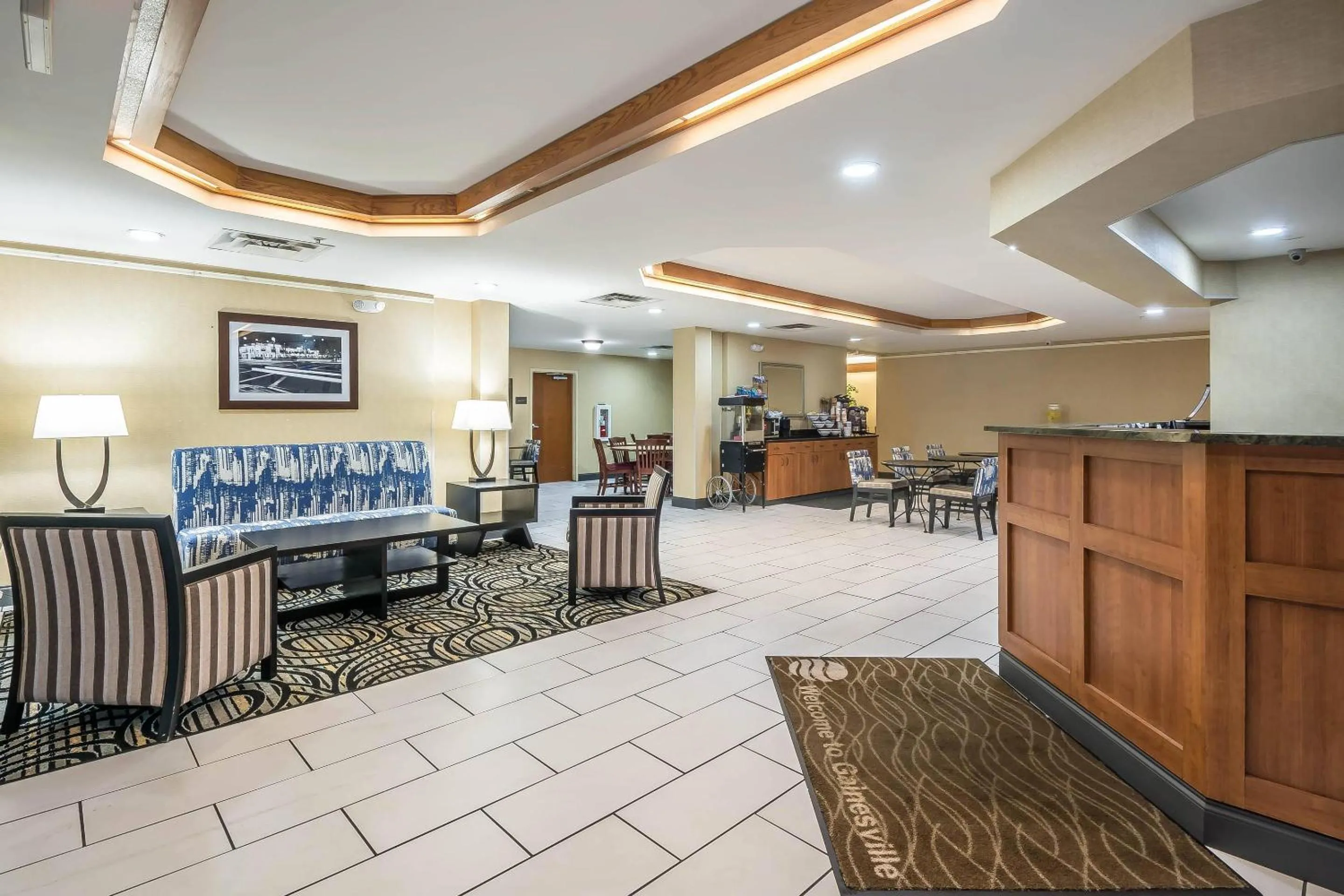 Lobby or reception in Comfort Inn University