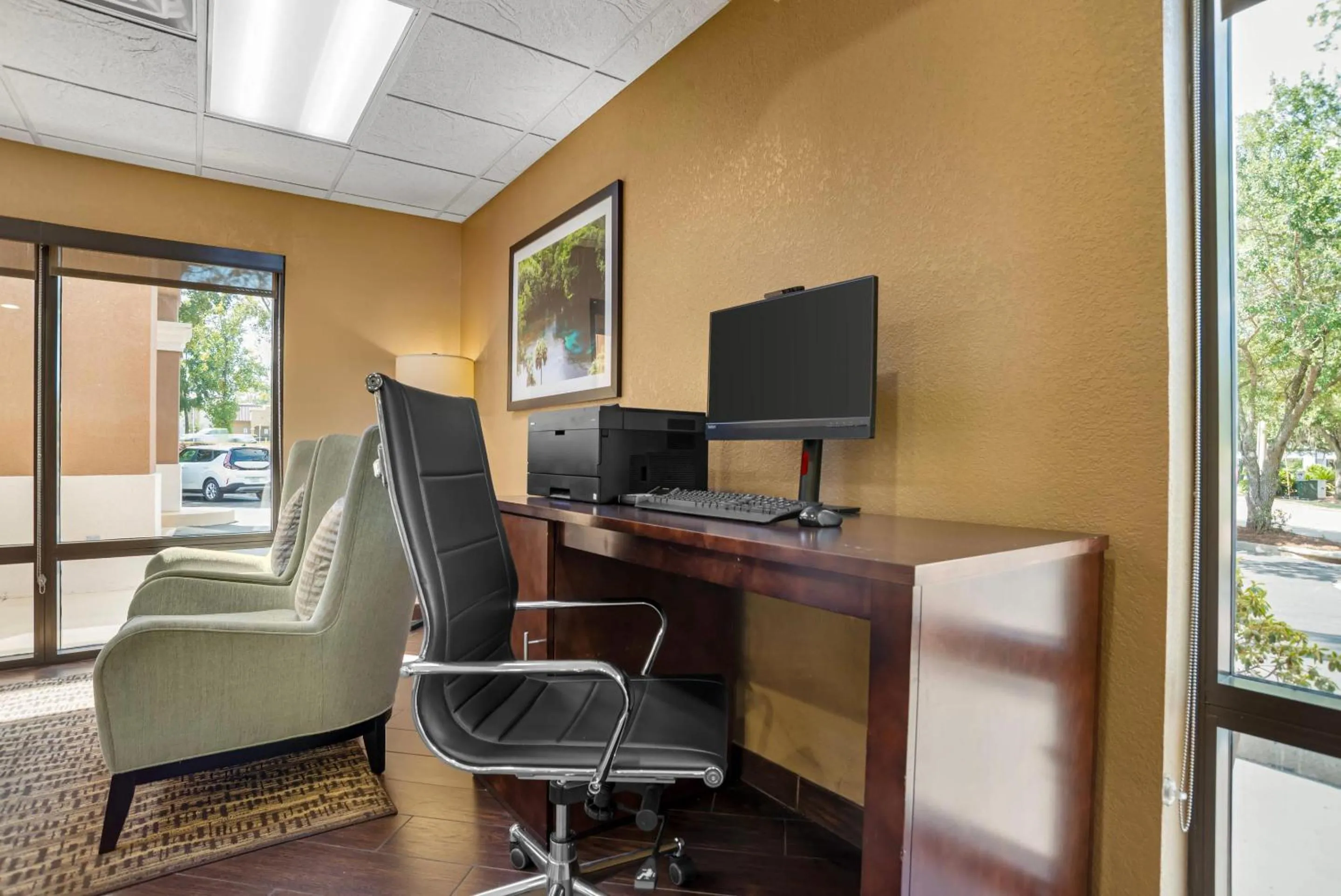 Business facilities in Comfort Suites Tallahassee Capitol - University Area