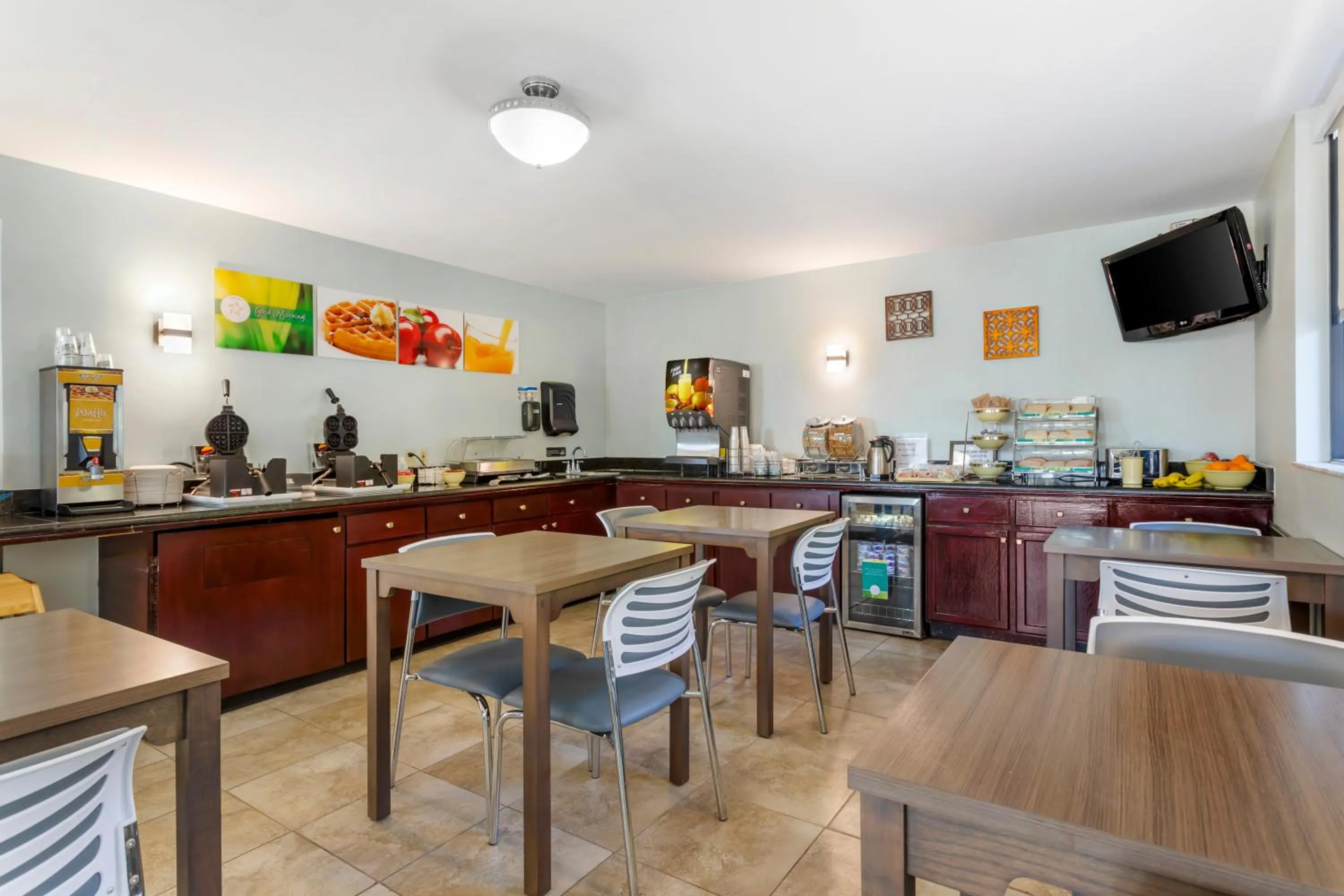 Restaurant/places to eat in Quality Inn & Suites St Augustine Beach Area