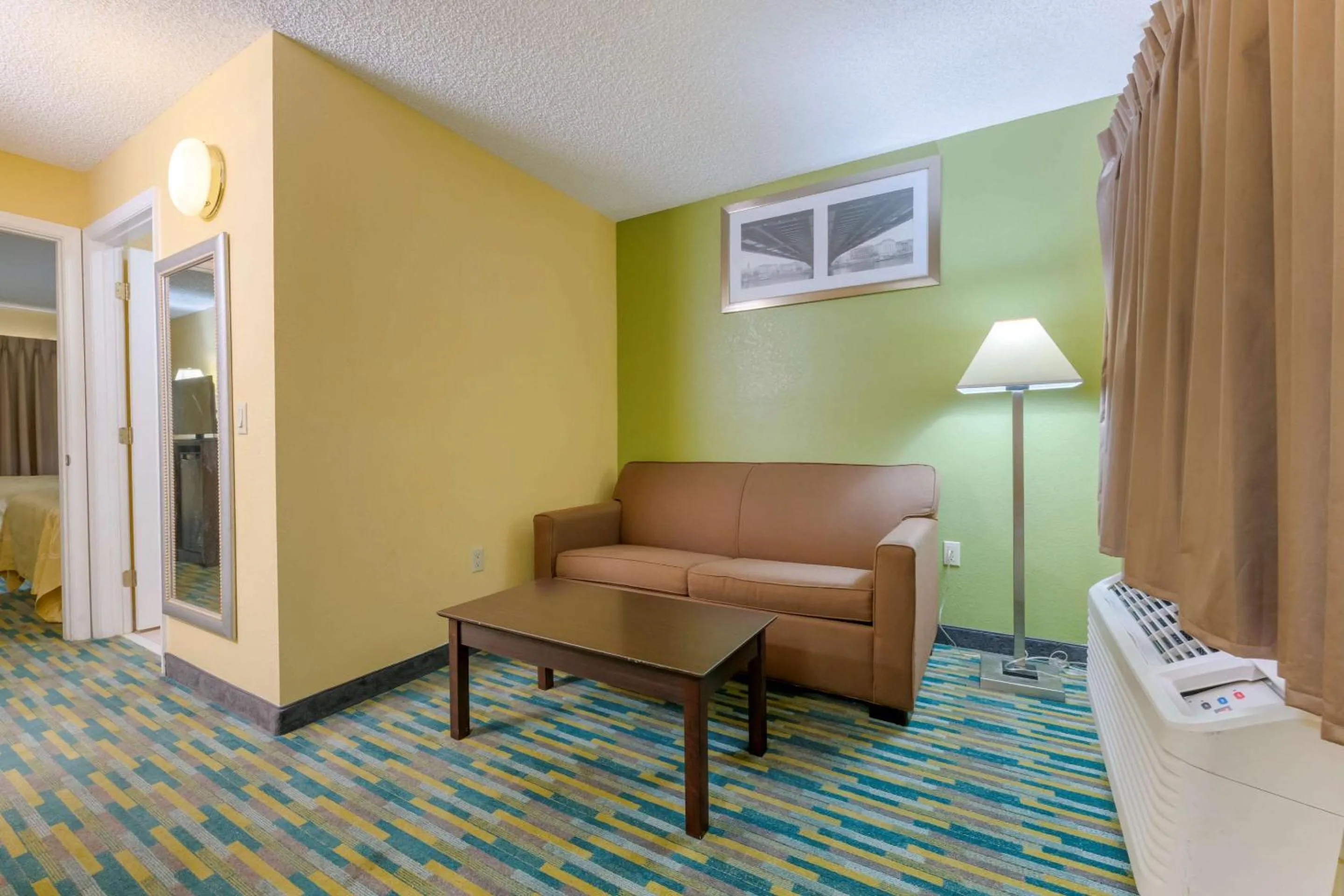 Photo of the whole room in Quality Inn & Suites Mt Dora North