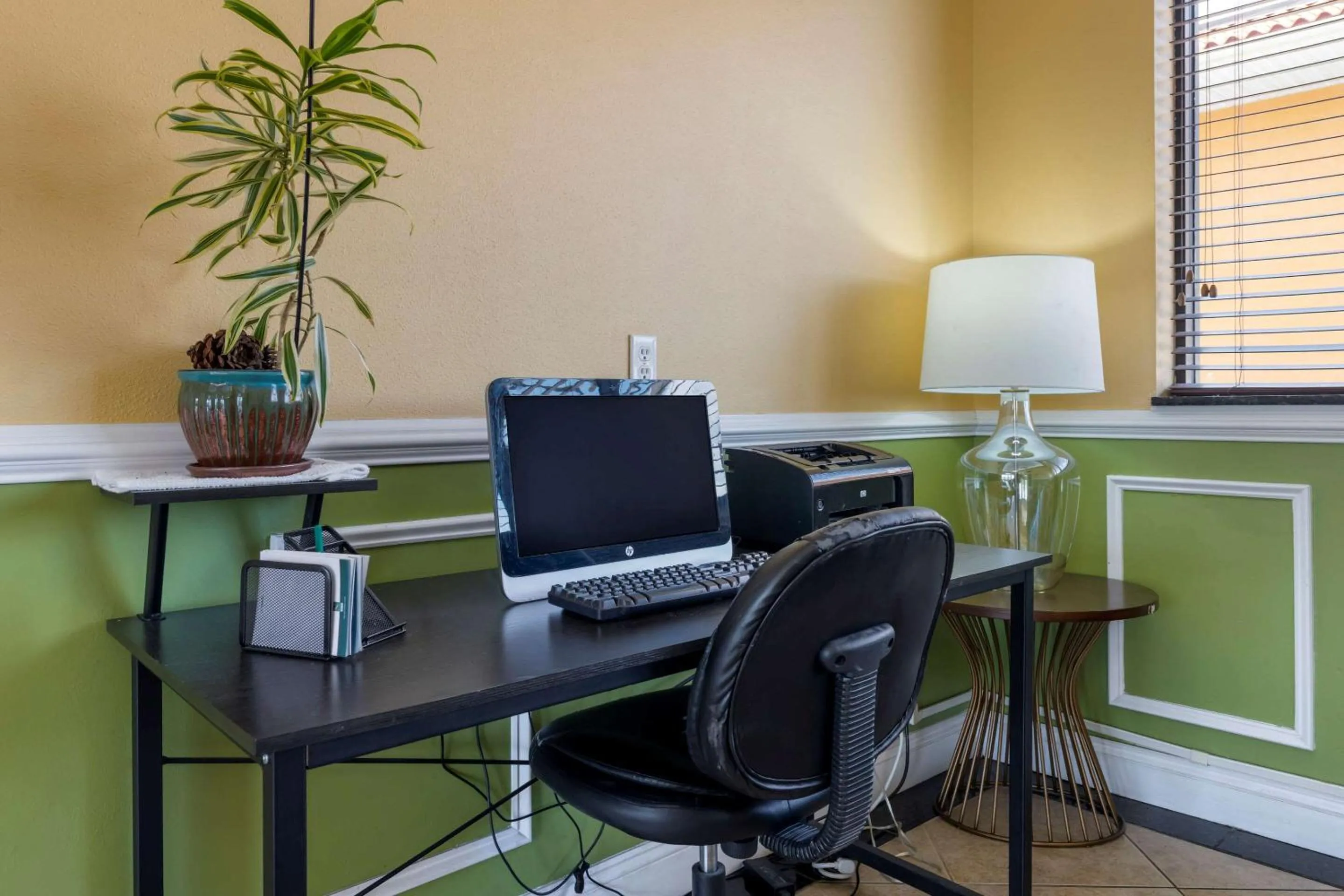 Business facilities in Quality Inn & Suites Mt Dora North