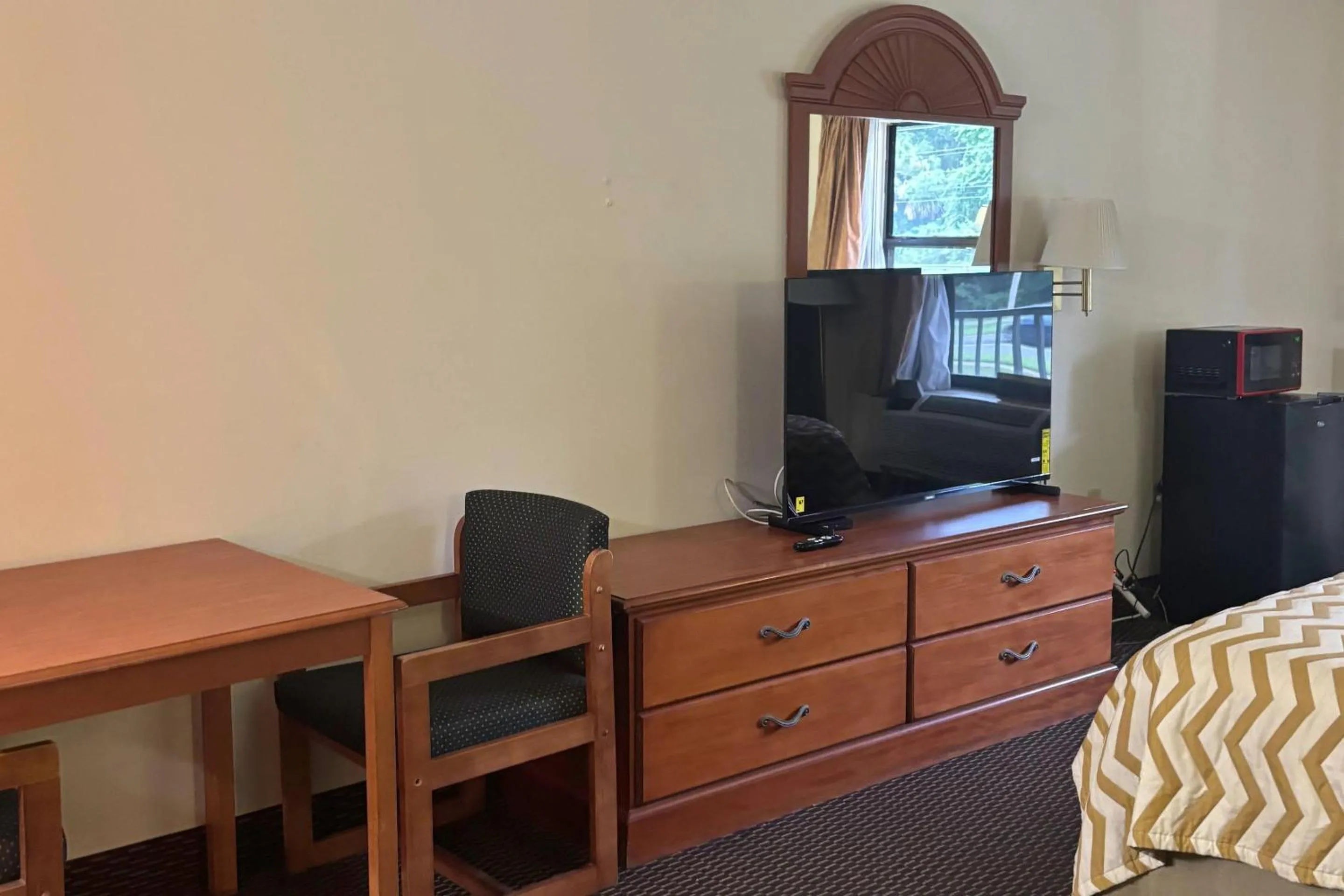 Bedroom in Alachua Inn