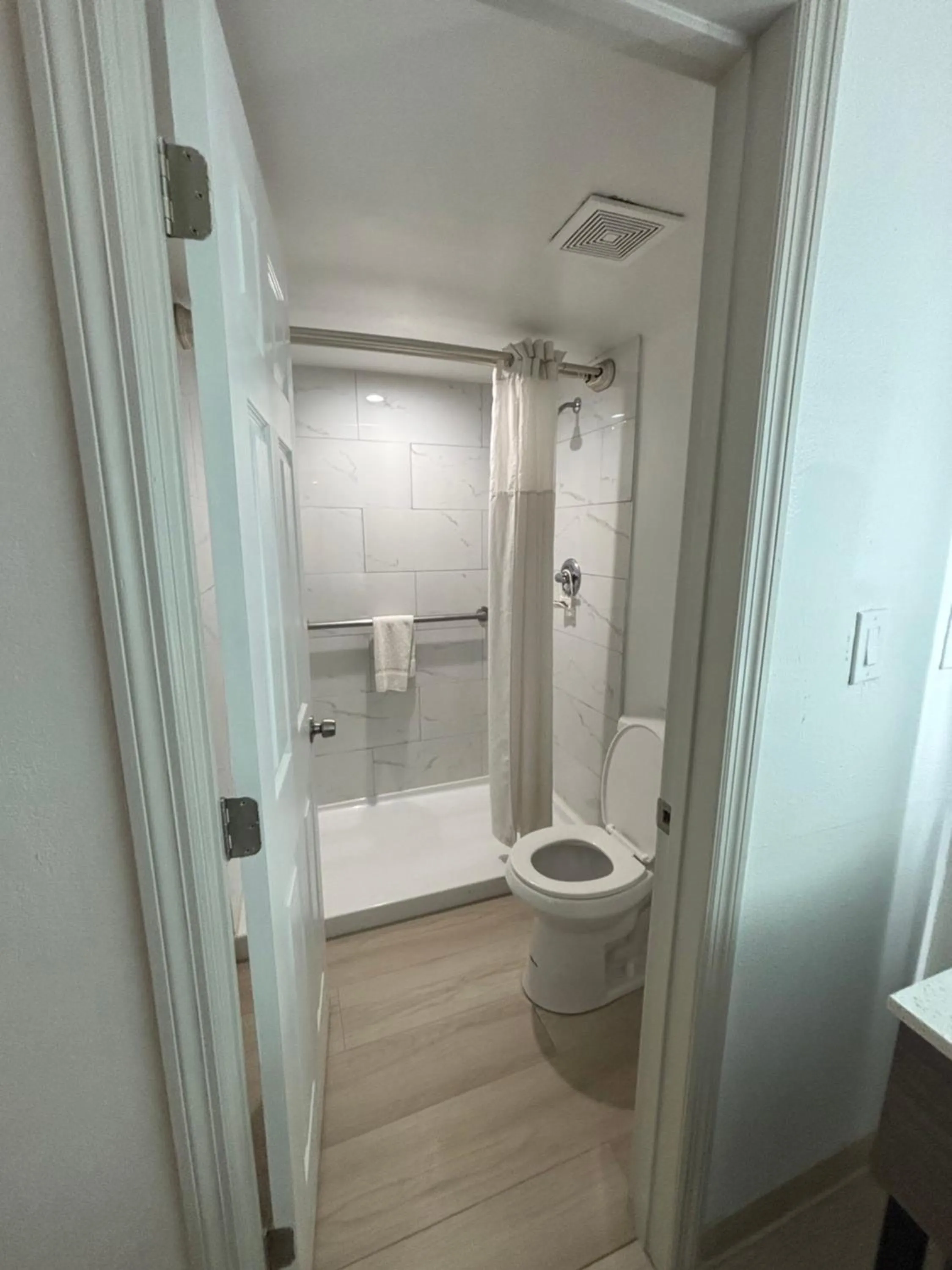 Shower in Alachua Inn