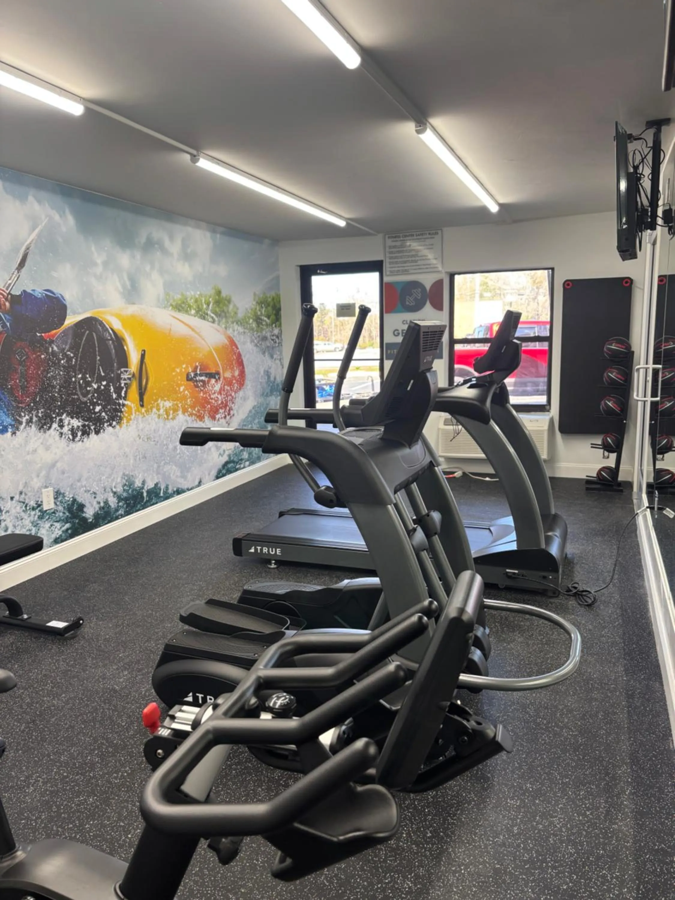 Fitness centre/facilities in Alachua Inn