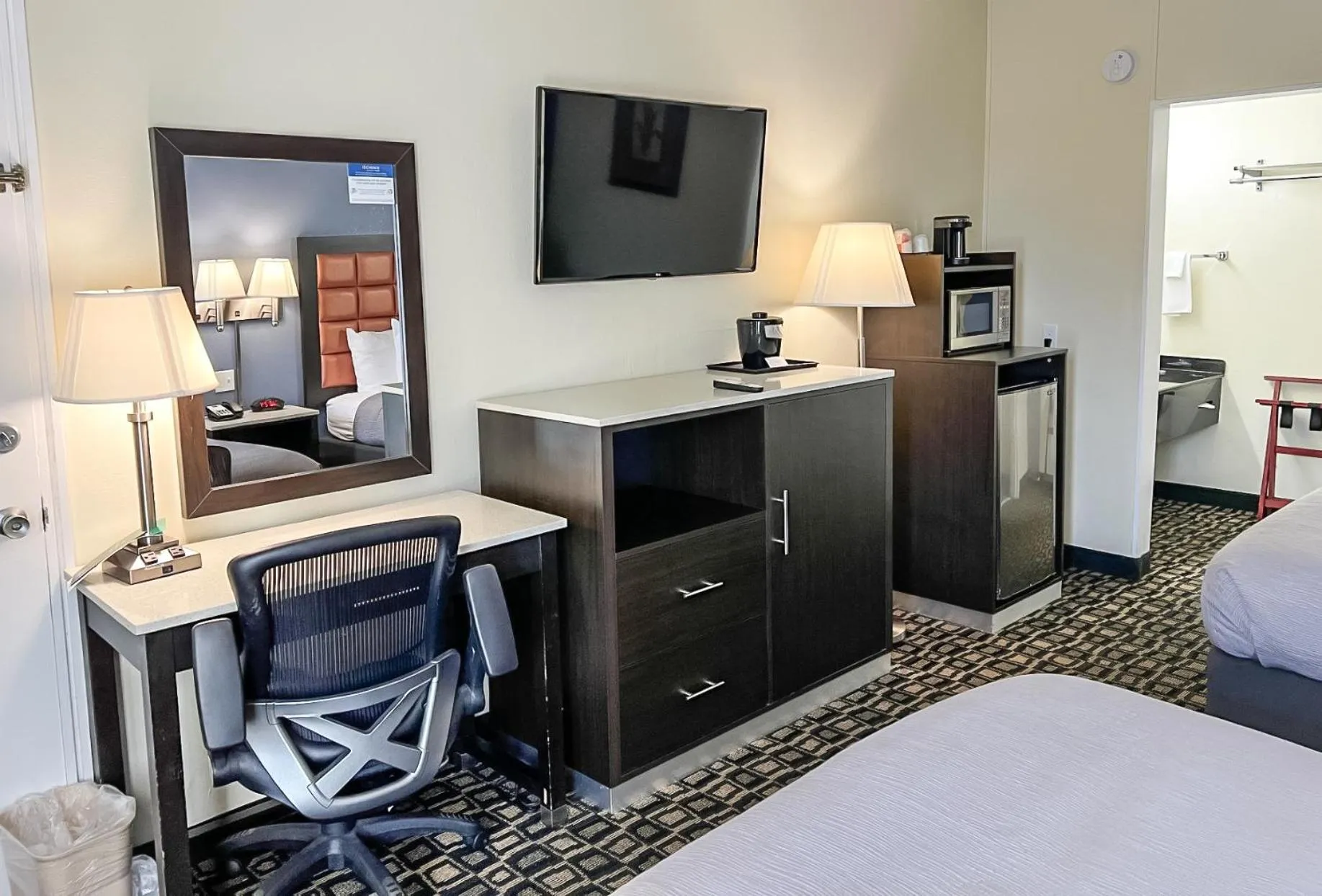 Bedroom, Bed in Quality Inn Tampa Airport - Cruise Port